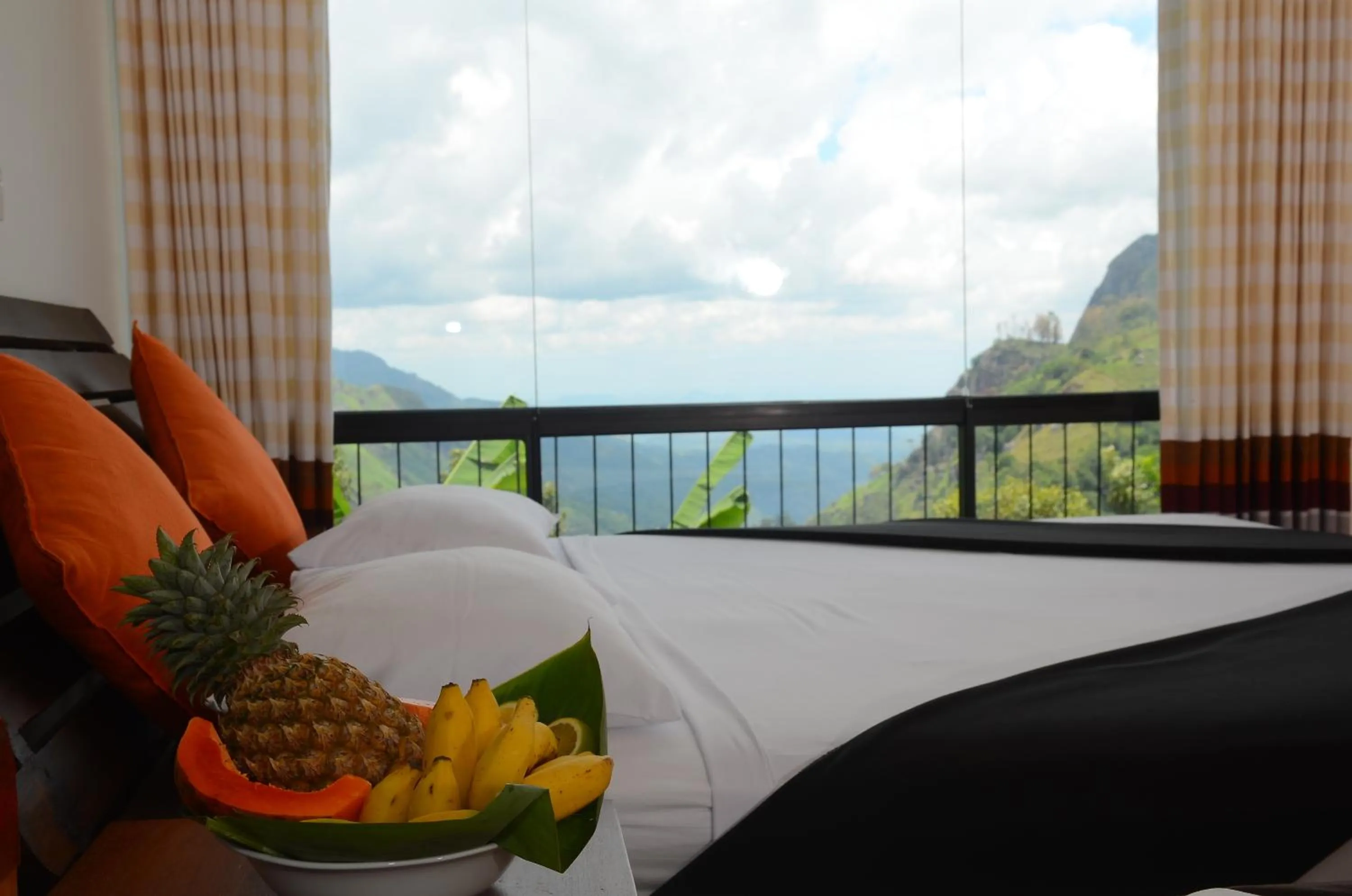 Bed in Ella Gap Panorama