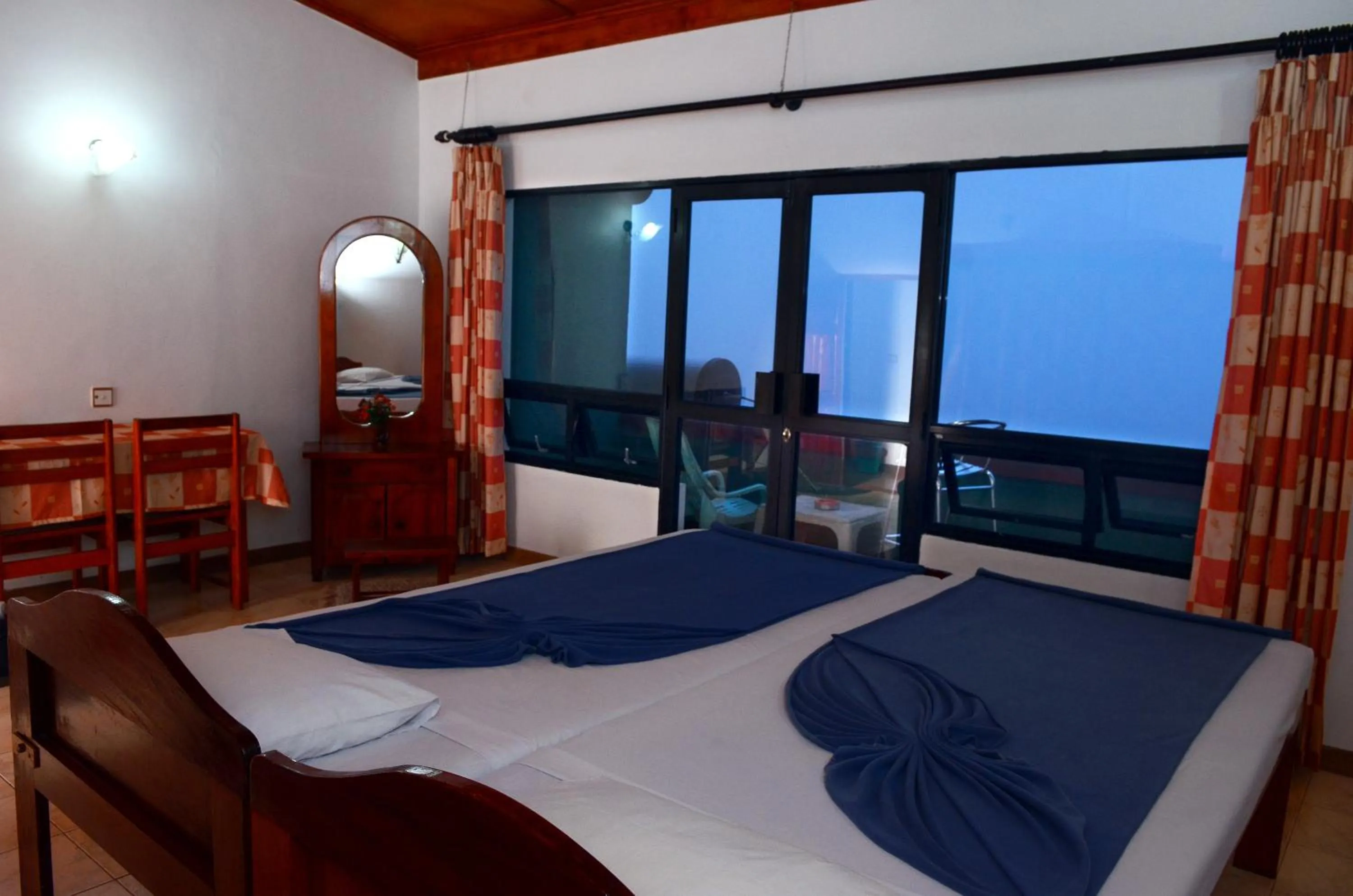 Bed in Ella Gap Panorama