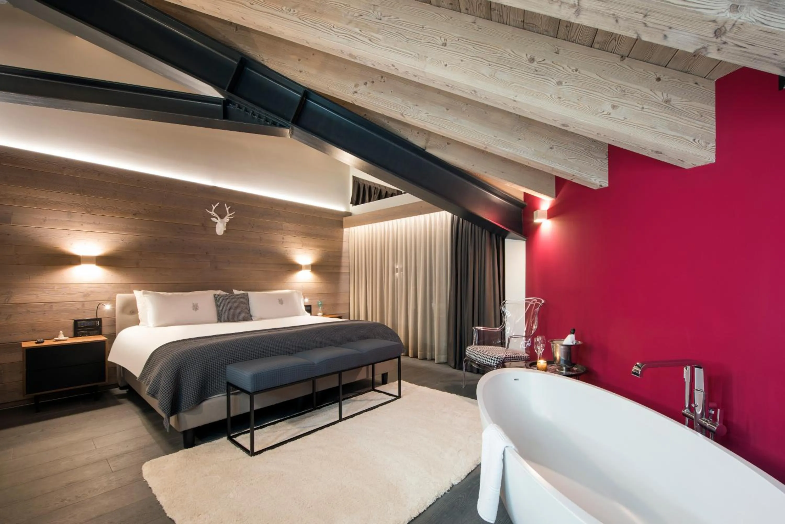 Photo of the whole room, Bed in Hotel Principe delle Nevi