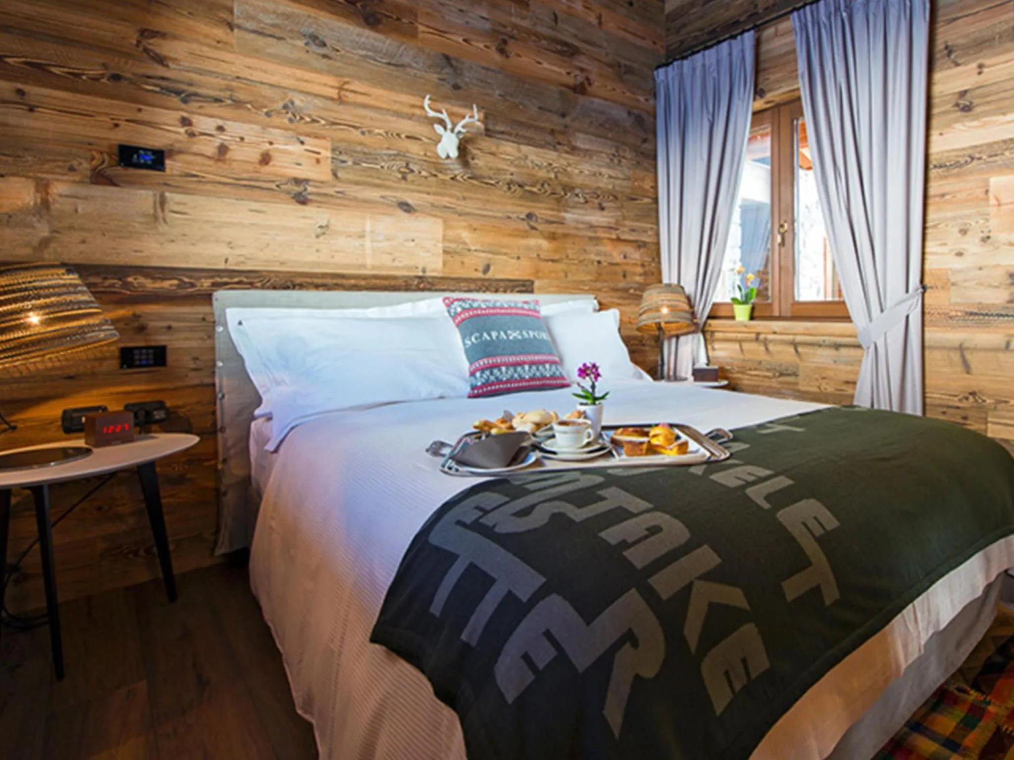 Bedroom, Bed in Hotel Principe delle Nevi