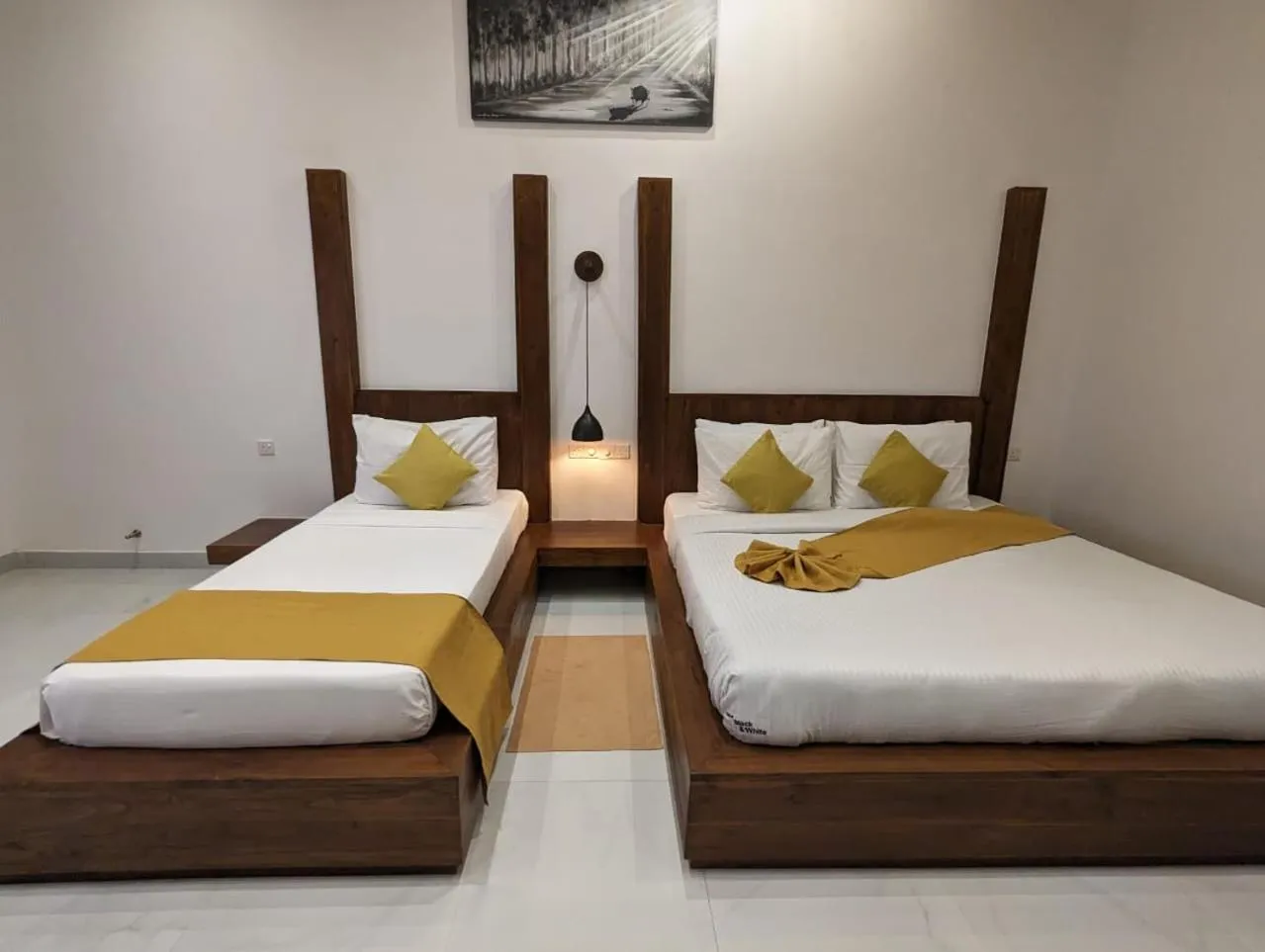 Bed in Eco Hotel Black & White - Anuradhapura