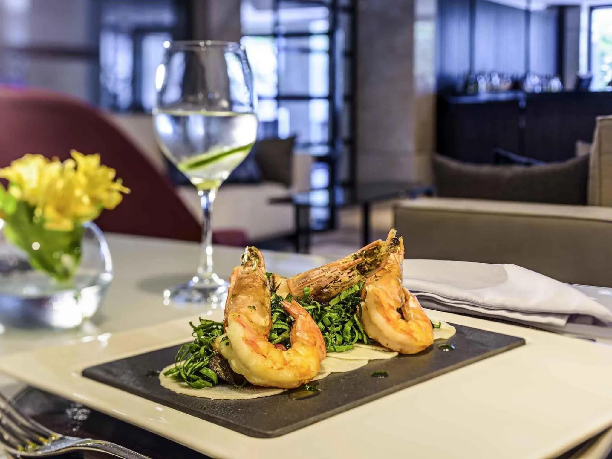 Restaurant/places to eat in Novotel Florianopolis