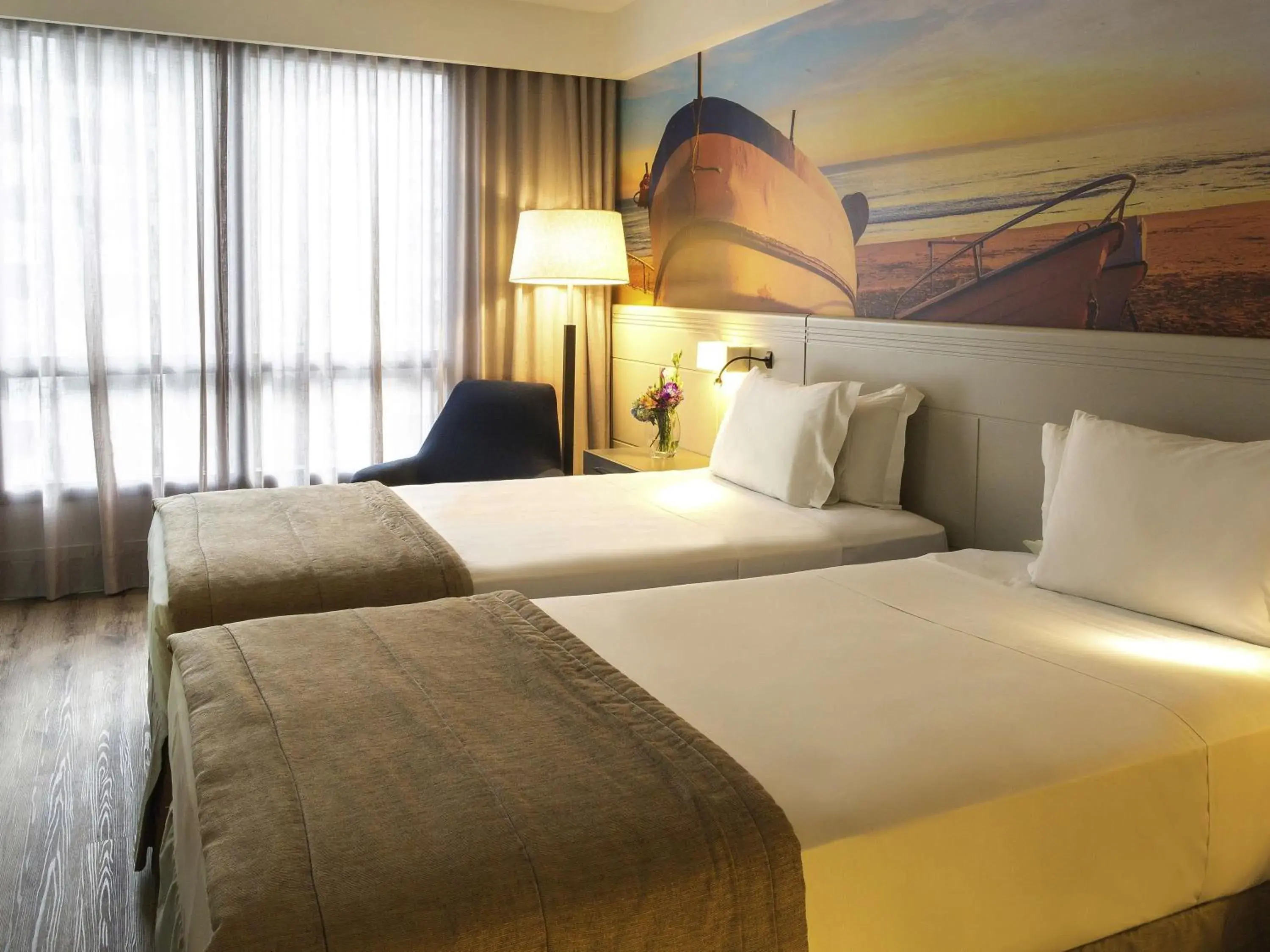 Twin Room with Two Twin Beds in Novotel Florianopolis Twin Room with Two Twin Beds in Novotel Florianopolis