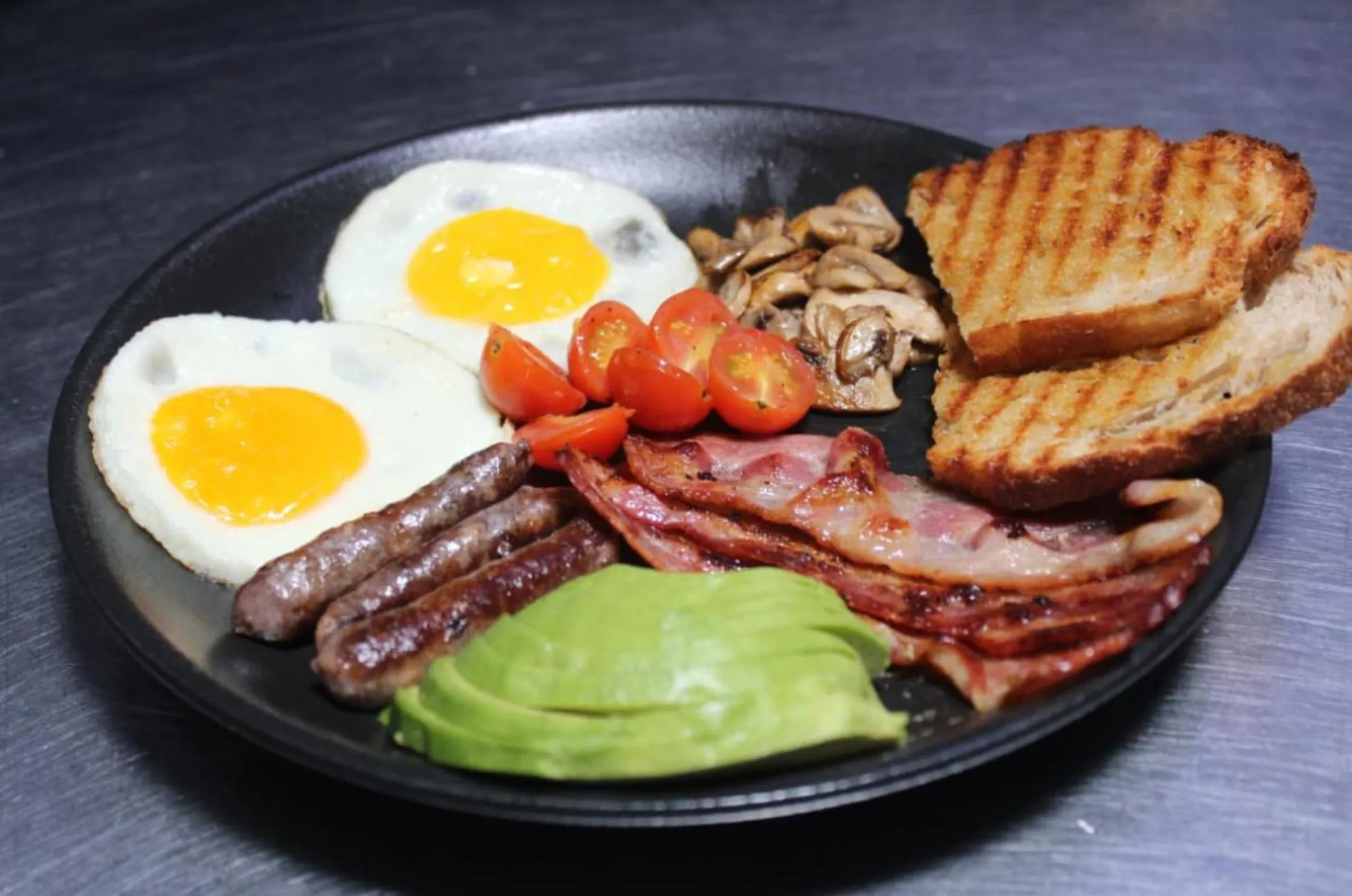 Breakfast in Never at Home Green Point