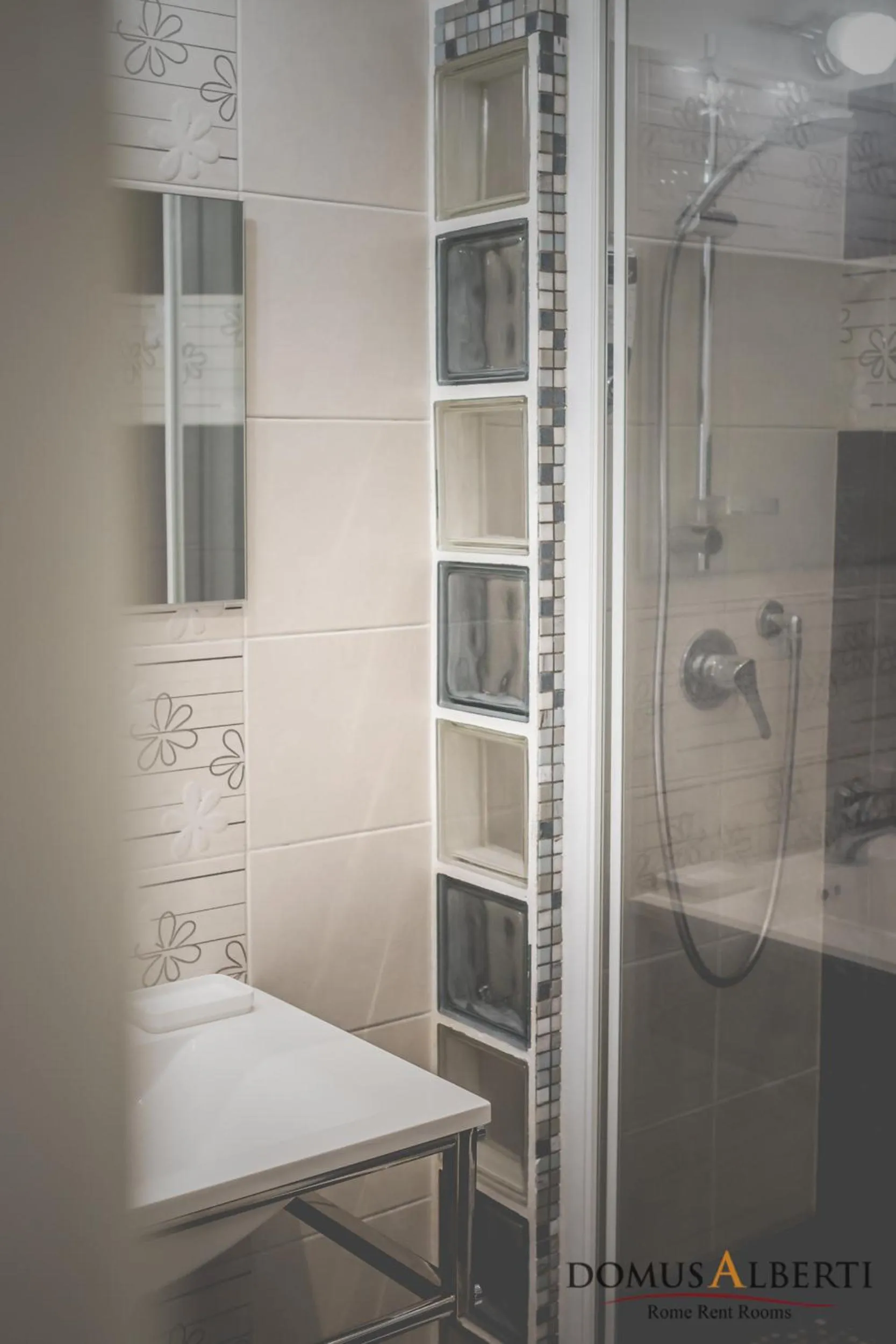 Bathroom in Domus Alberti Bed & Breakfast