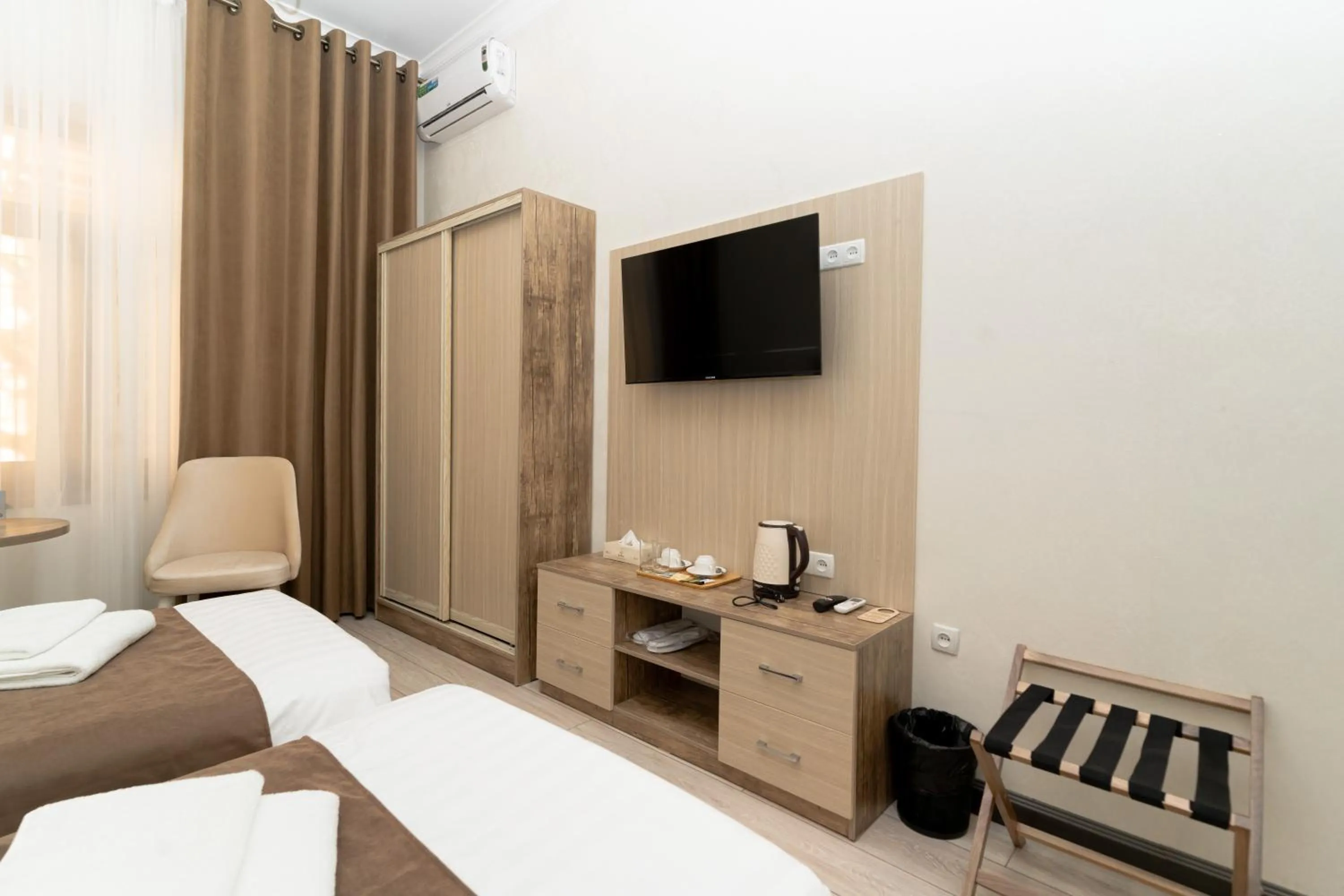 Photo of the whole room, Bed in The Heritage Tashkent