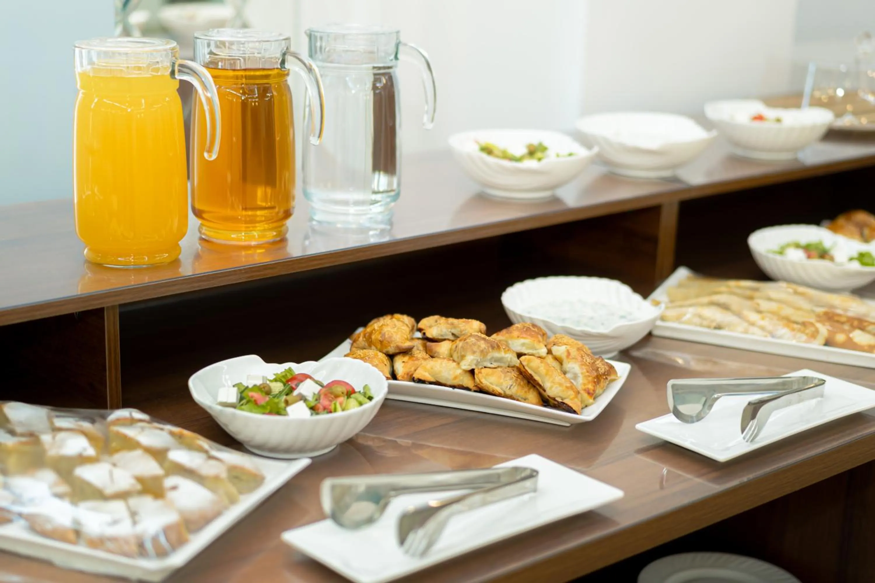 Buffet breakfast in The Heritage Tashkent