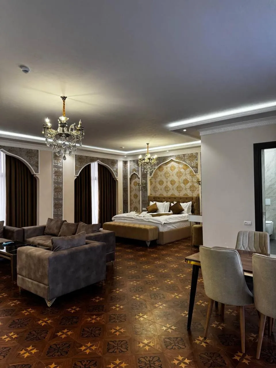 Bed in The Heritage Tashkent