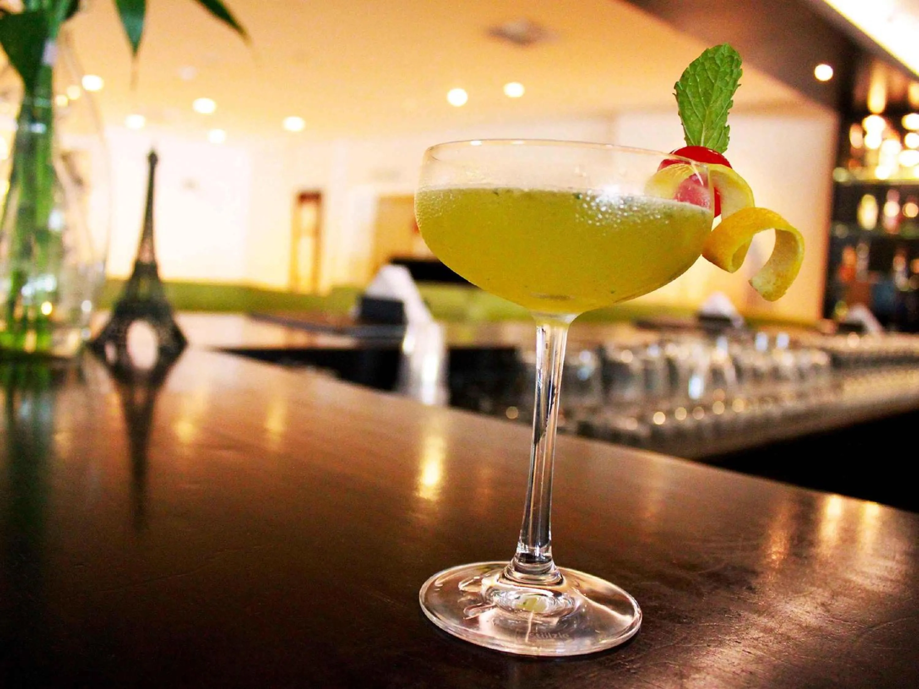 Restaurant/places to eat in Hotel Jequitimar Guaruja Resort & Spa by Accor - Ex Sofitel