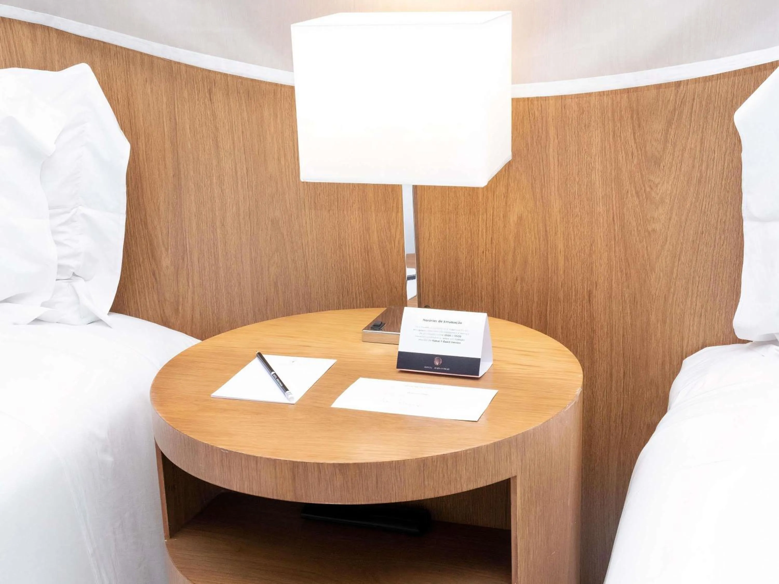 Bedroom, Bed in Hotel Jequitimar Guaruja Resort & Spa by Accor - Ex Sofitel