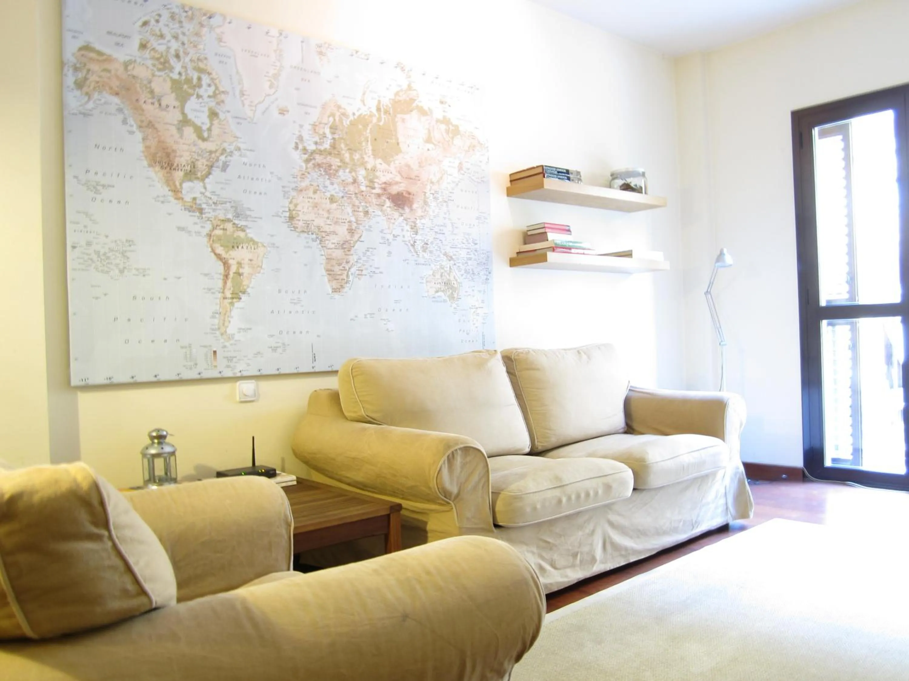 Dining area in Olles Apartment