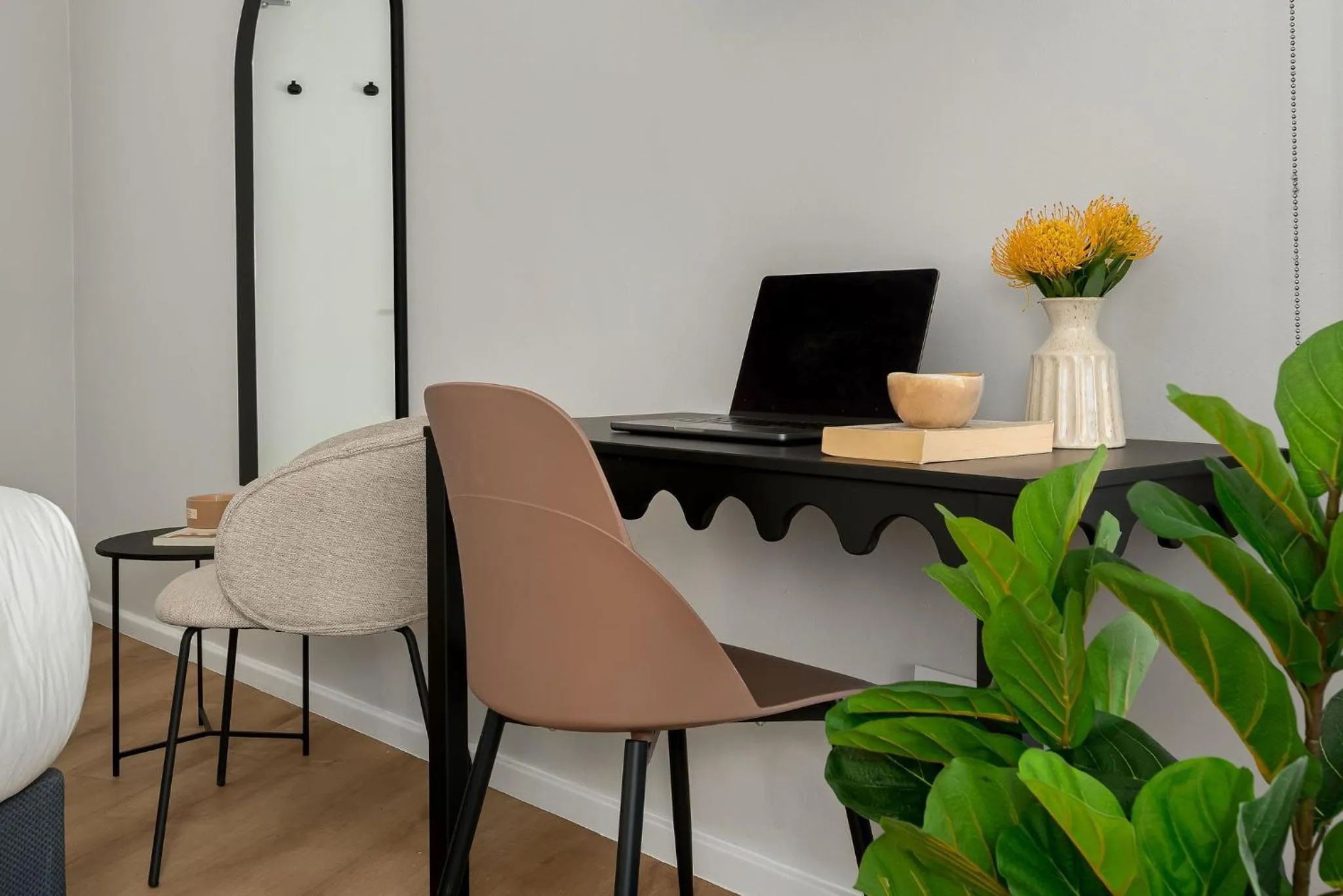 Seating area in Neighbourgood 1st Crescent