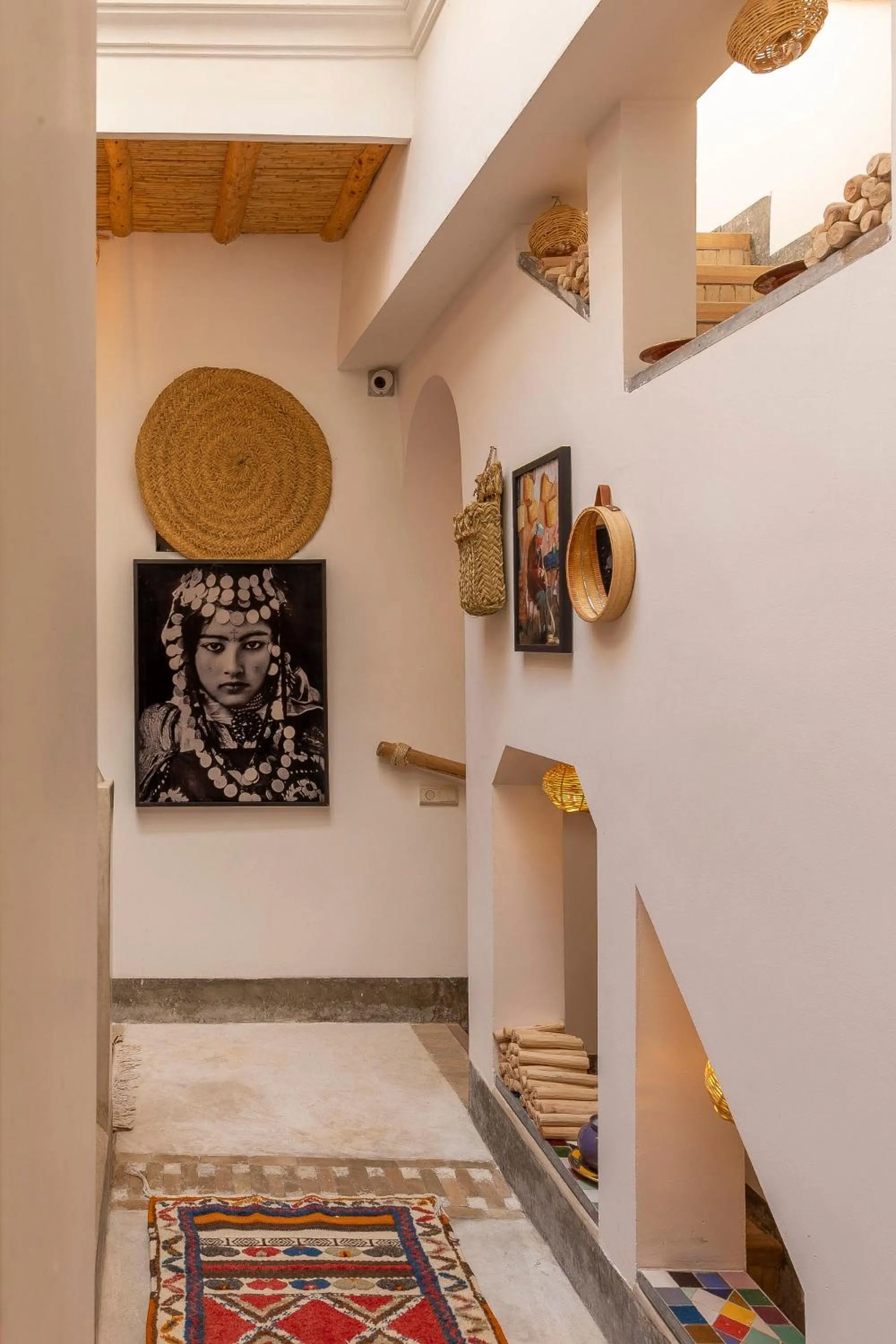 Property building in Riad Mama