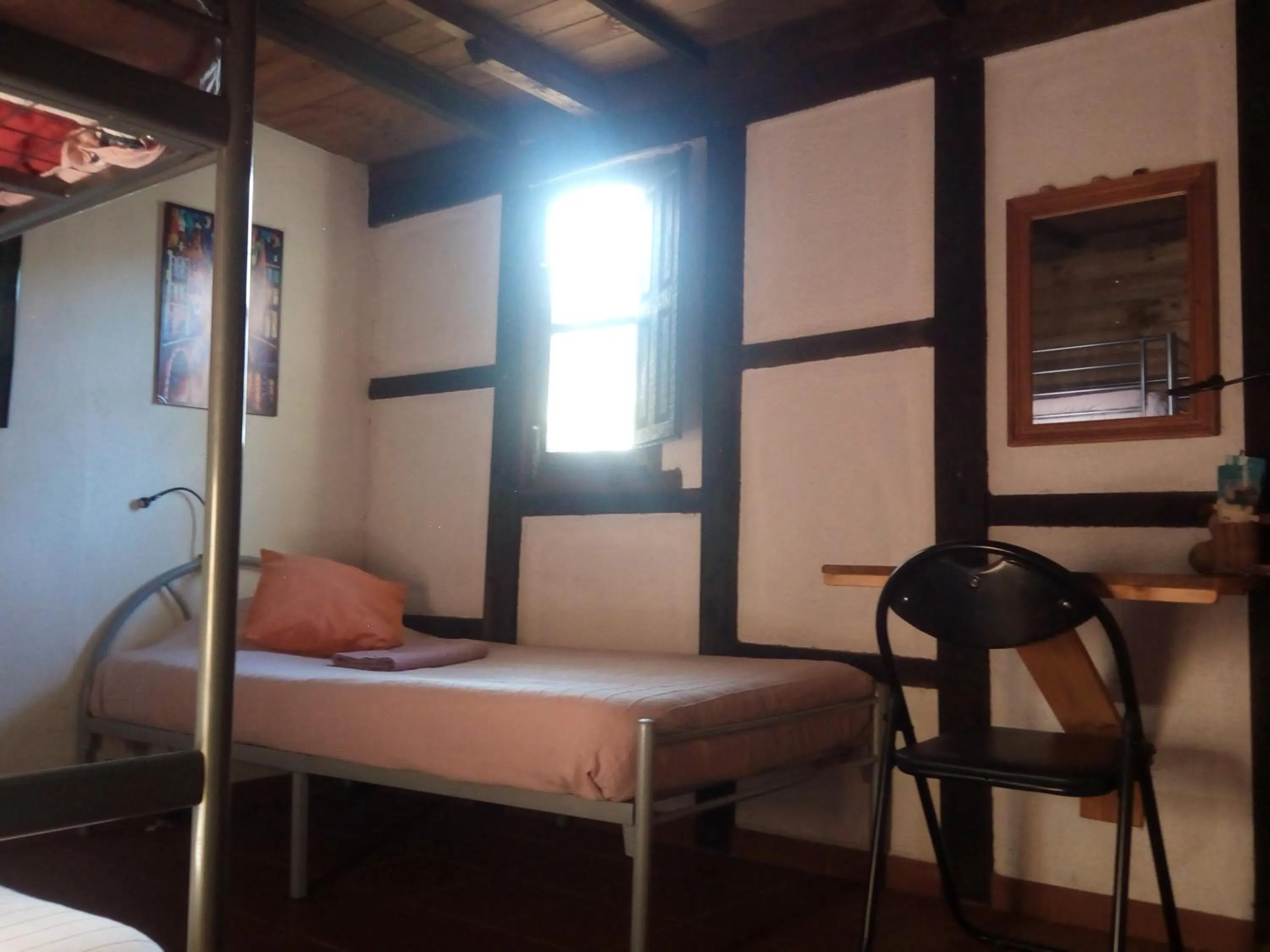 Bedroom, Bed in Fundalucia Guesthouse