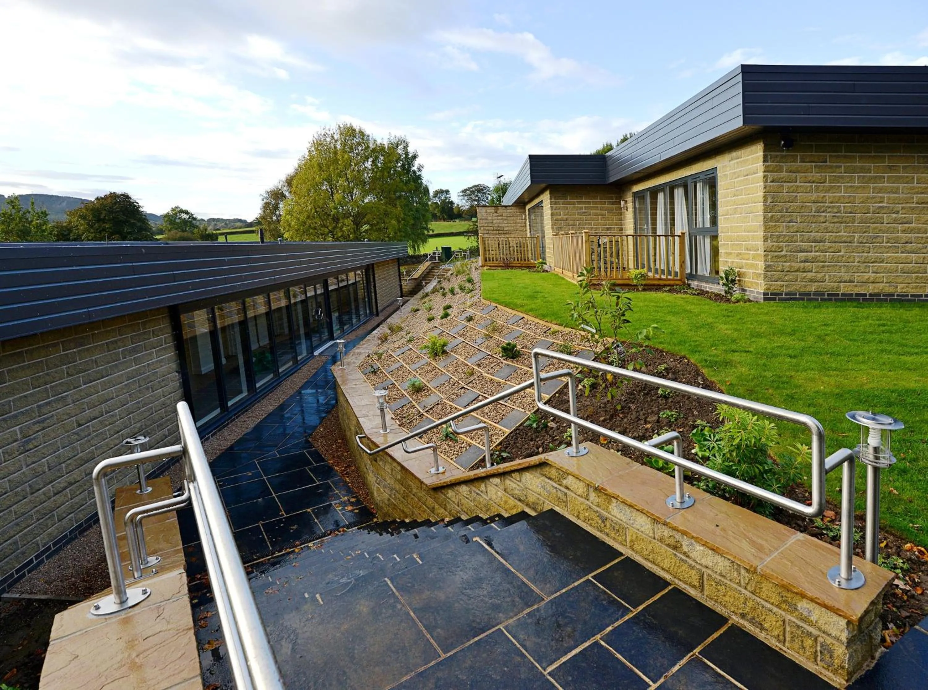Facade/entrance in The View at the White Horse Woolley Moor
