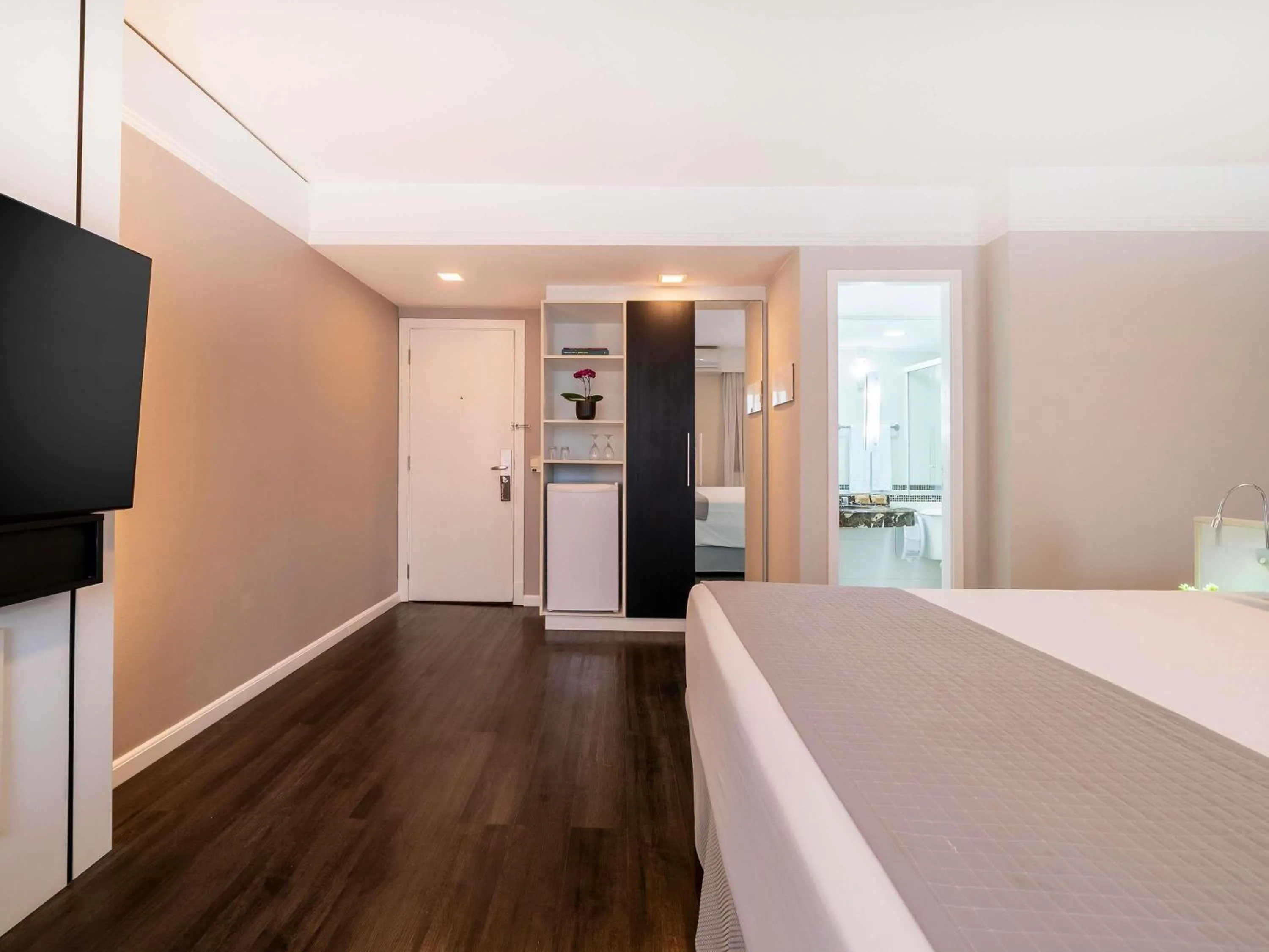 Bedroom, Bed in Mercure São Paulo Ibirapuera Privilege