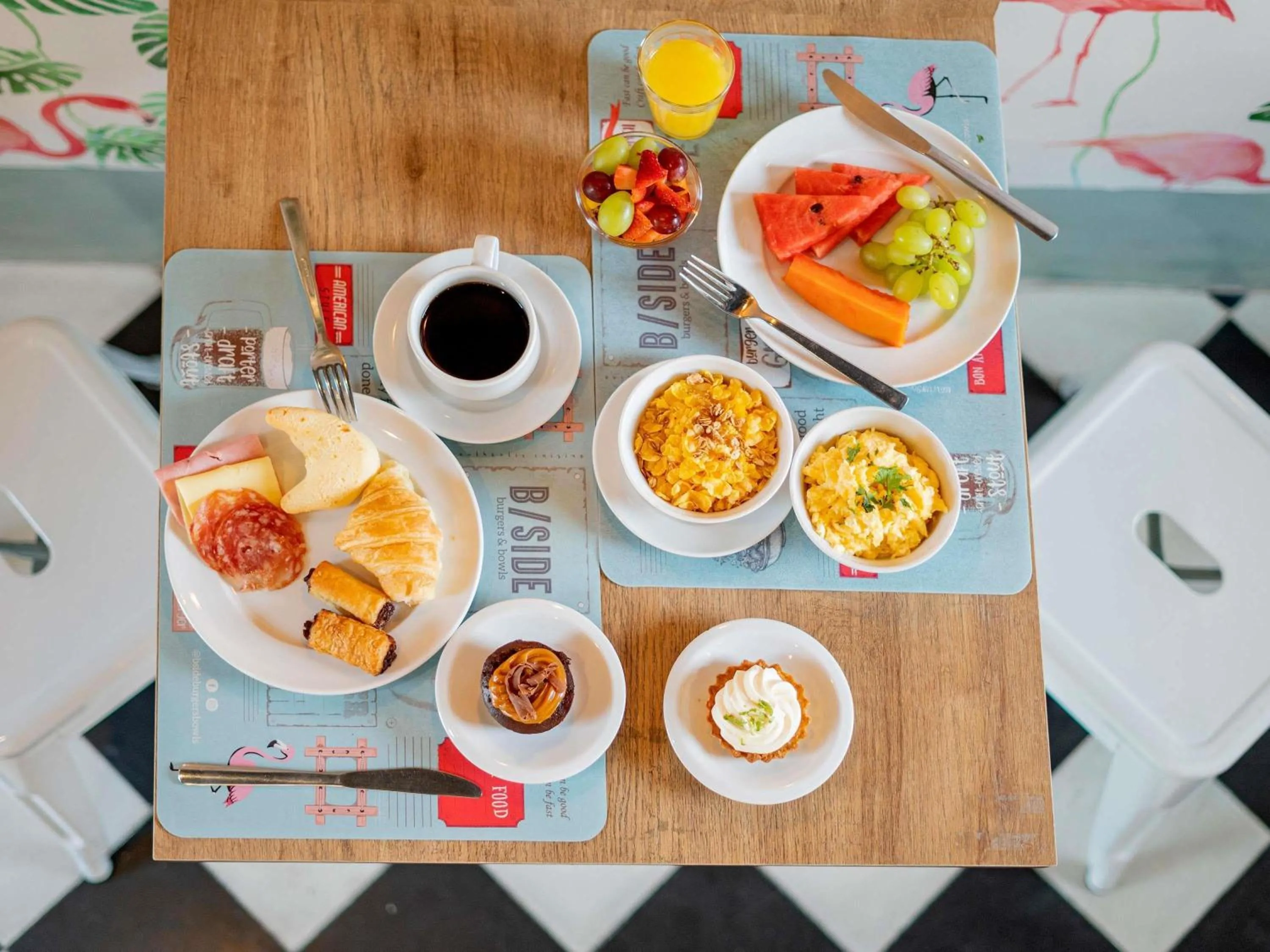 Restaurant/places to eat in Mercure Sao Paulo Berrini