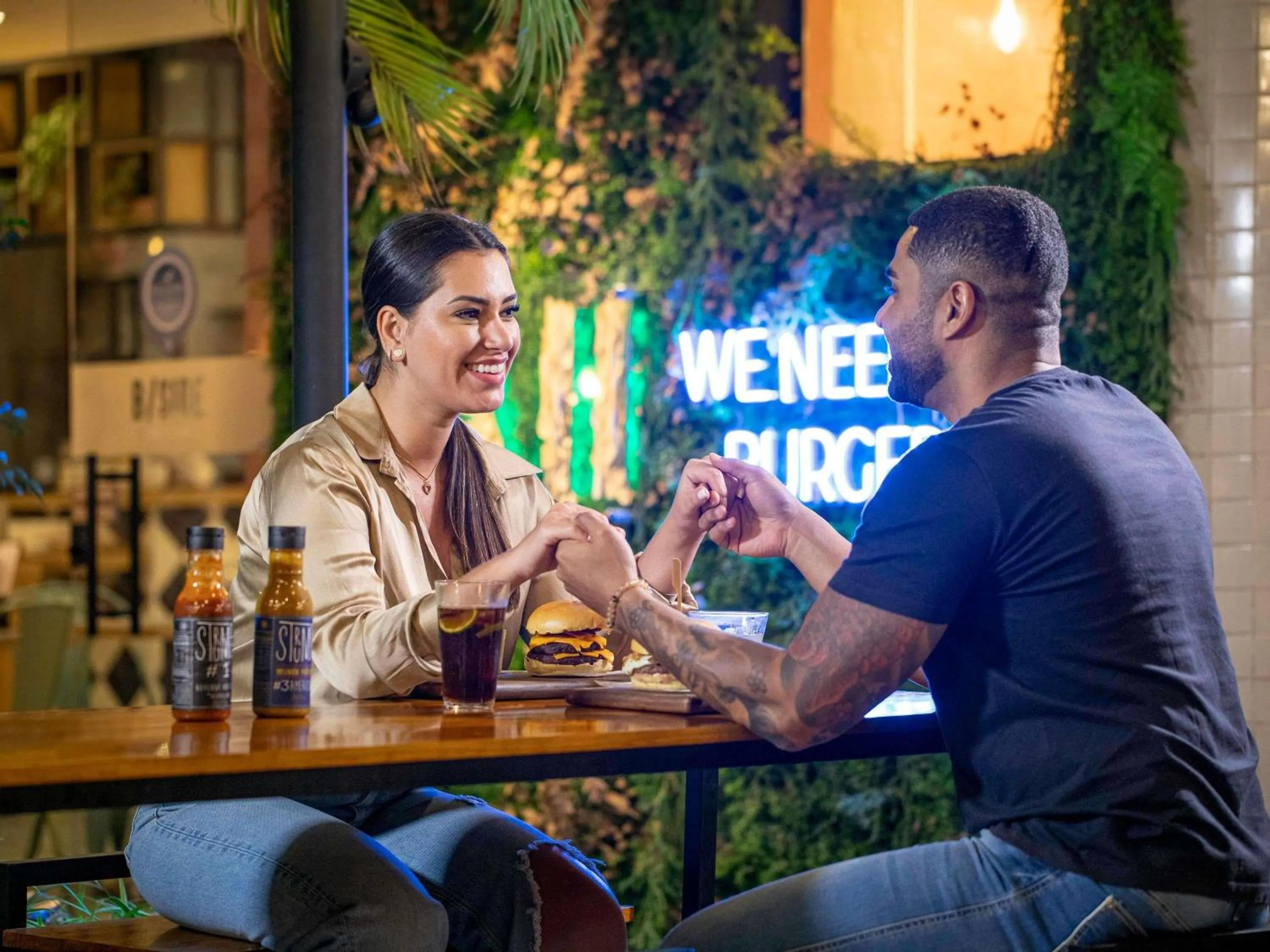 Restaurant/places to eat in Mercure Sao Paulo Berrini