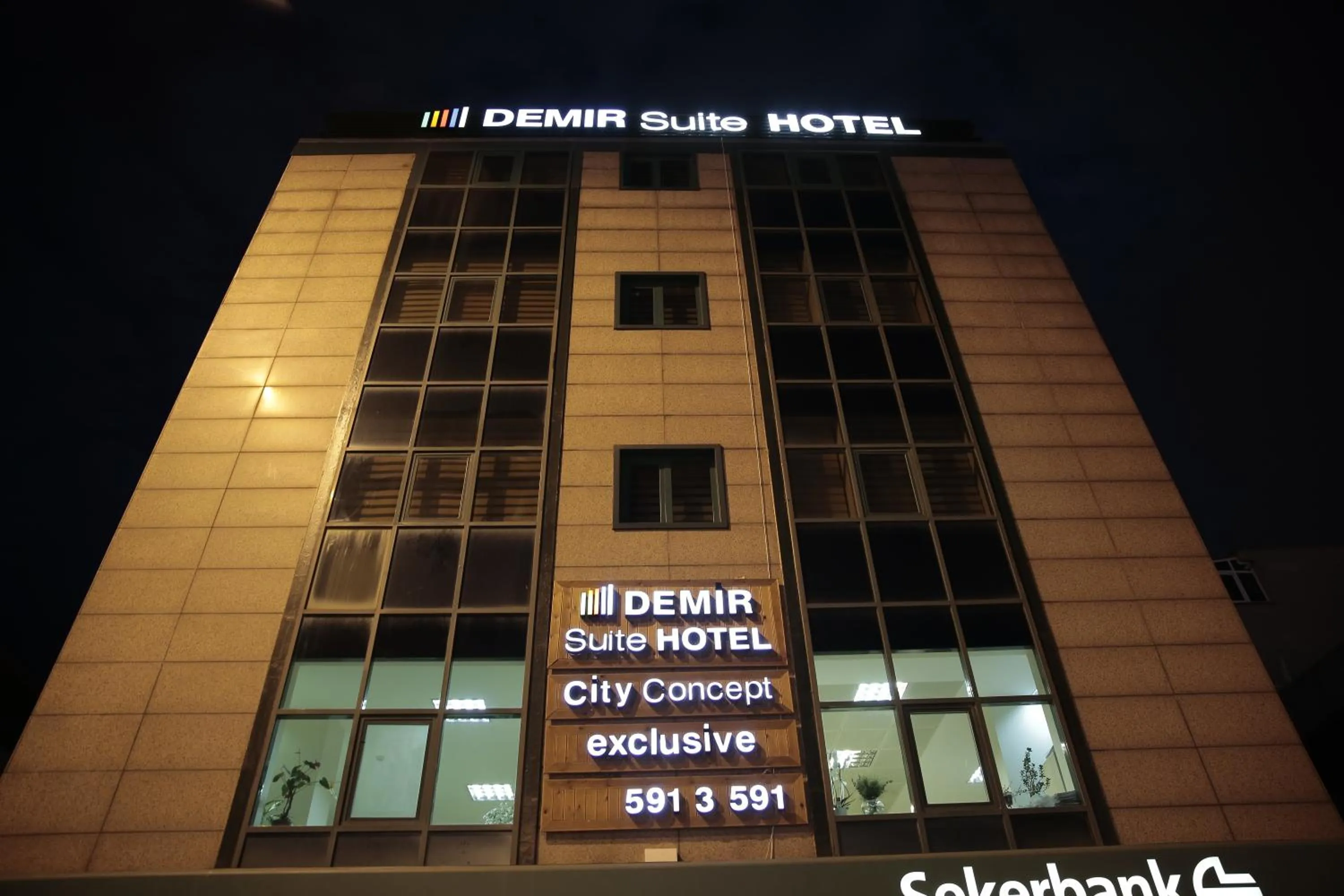 Facade/entrance in Demir Suite Hotel