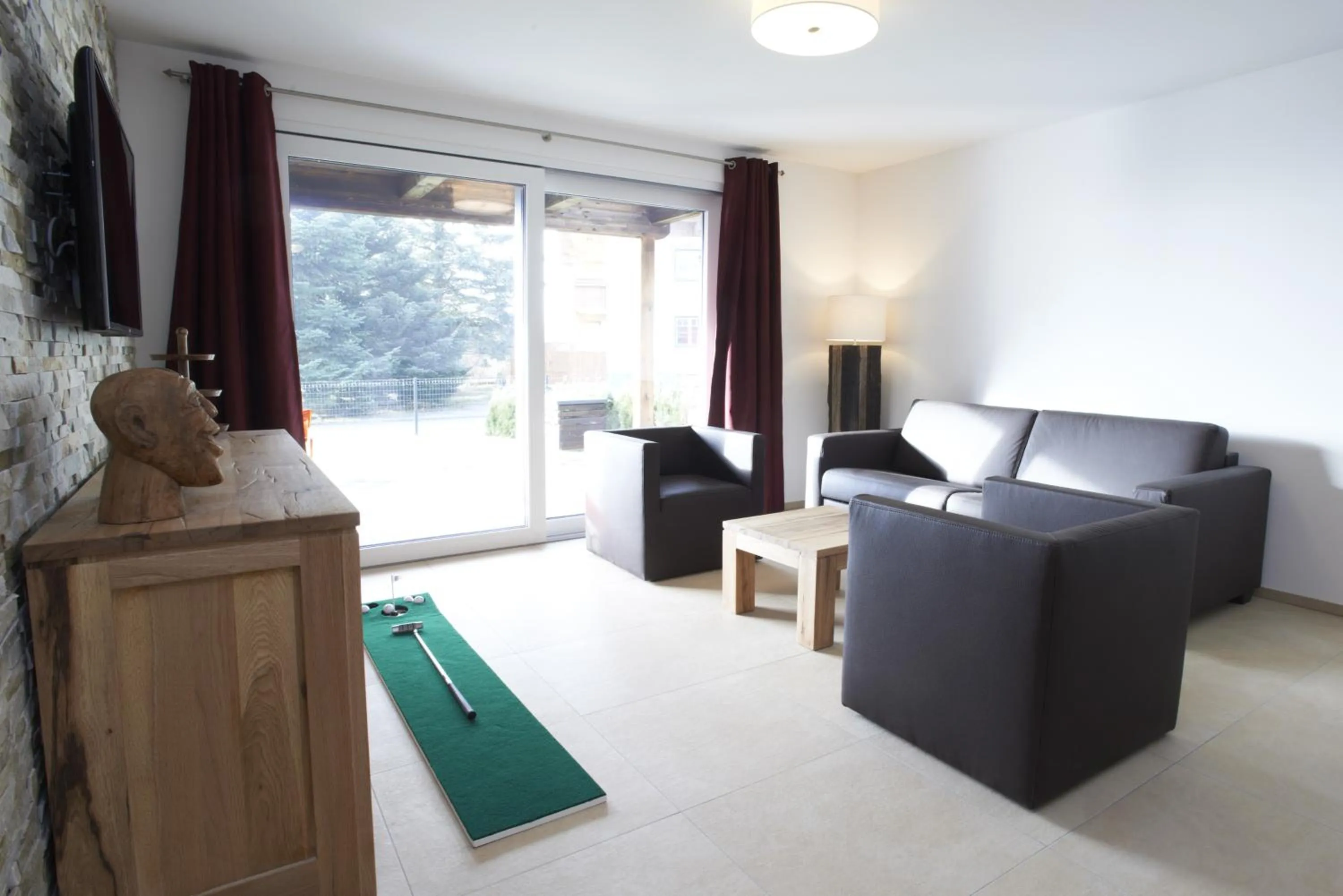 Living room in Ski & Golf Suites Zell am See by Alpin Rentals