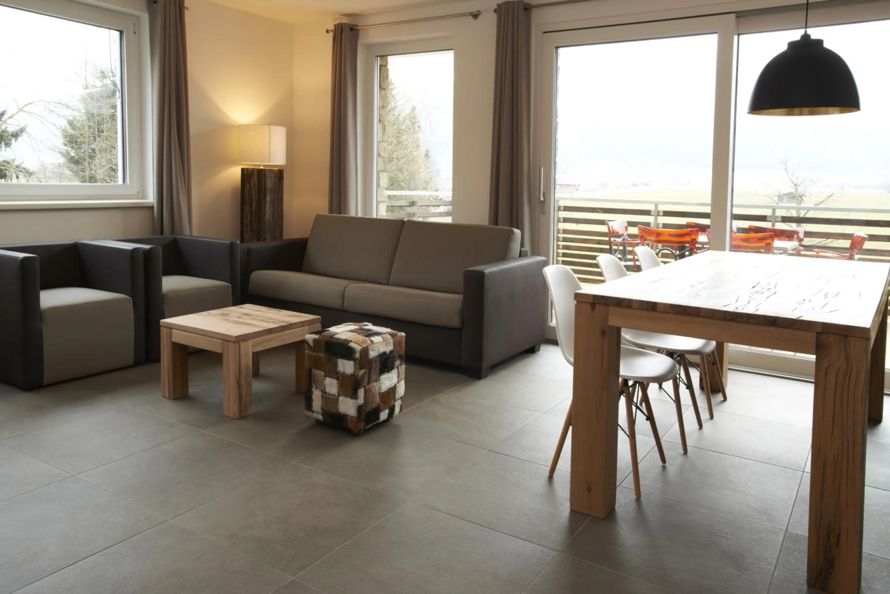 Living room in Ski & Golf Suites Zell am See by Alpin Rentals