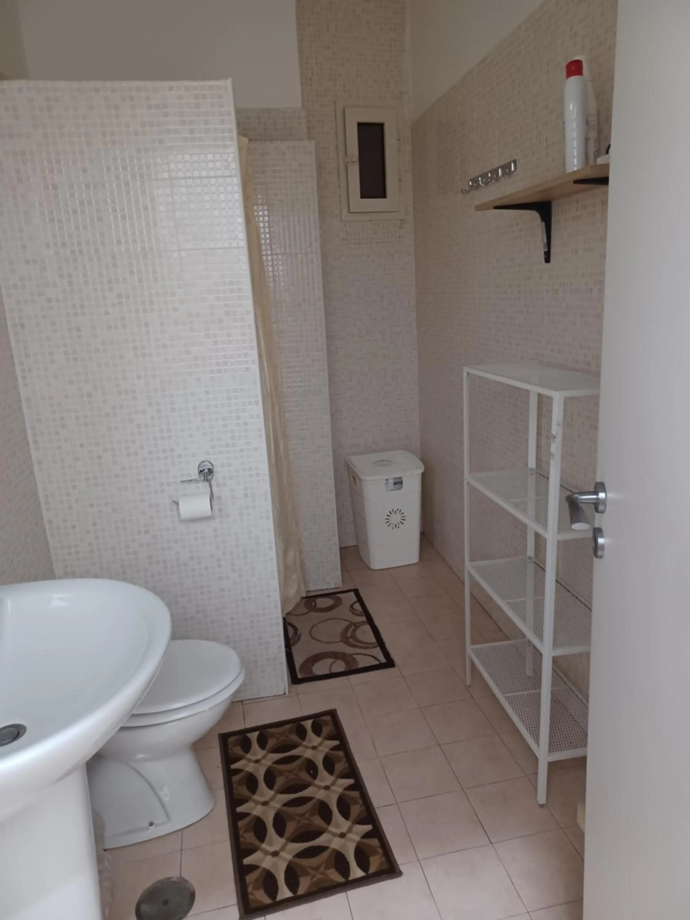 Shower in B&B Appartamenti NAPOLI