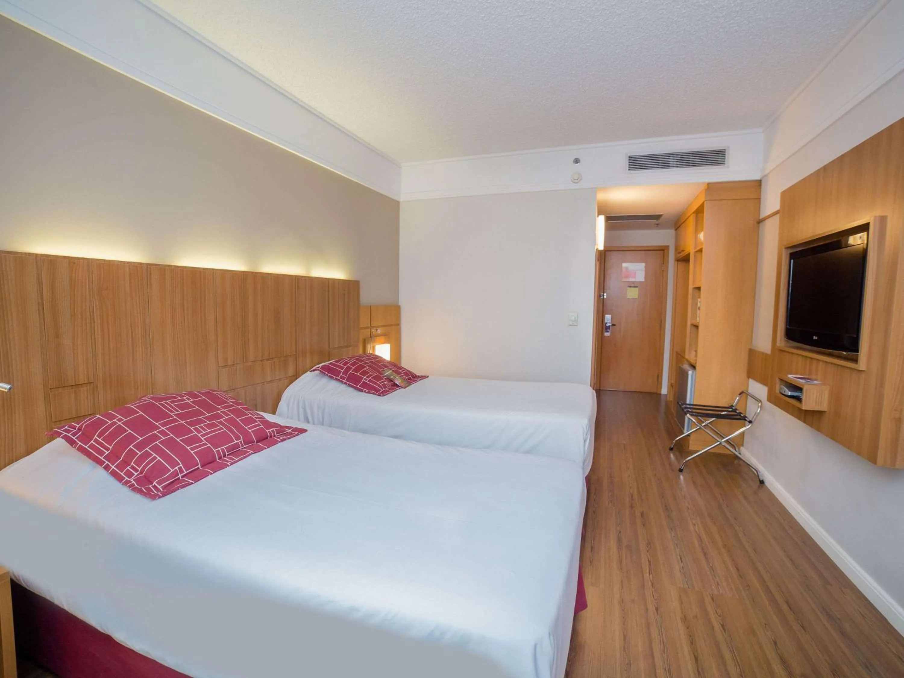 Photo of the whole room, Bed in Bristol Santo André ABC São Paulo