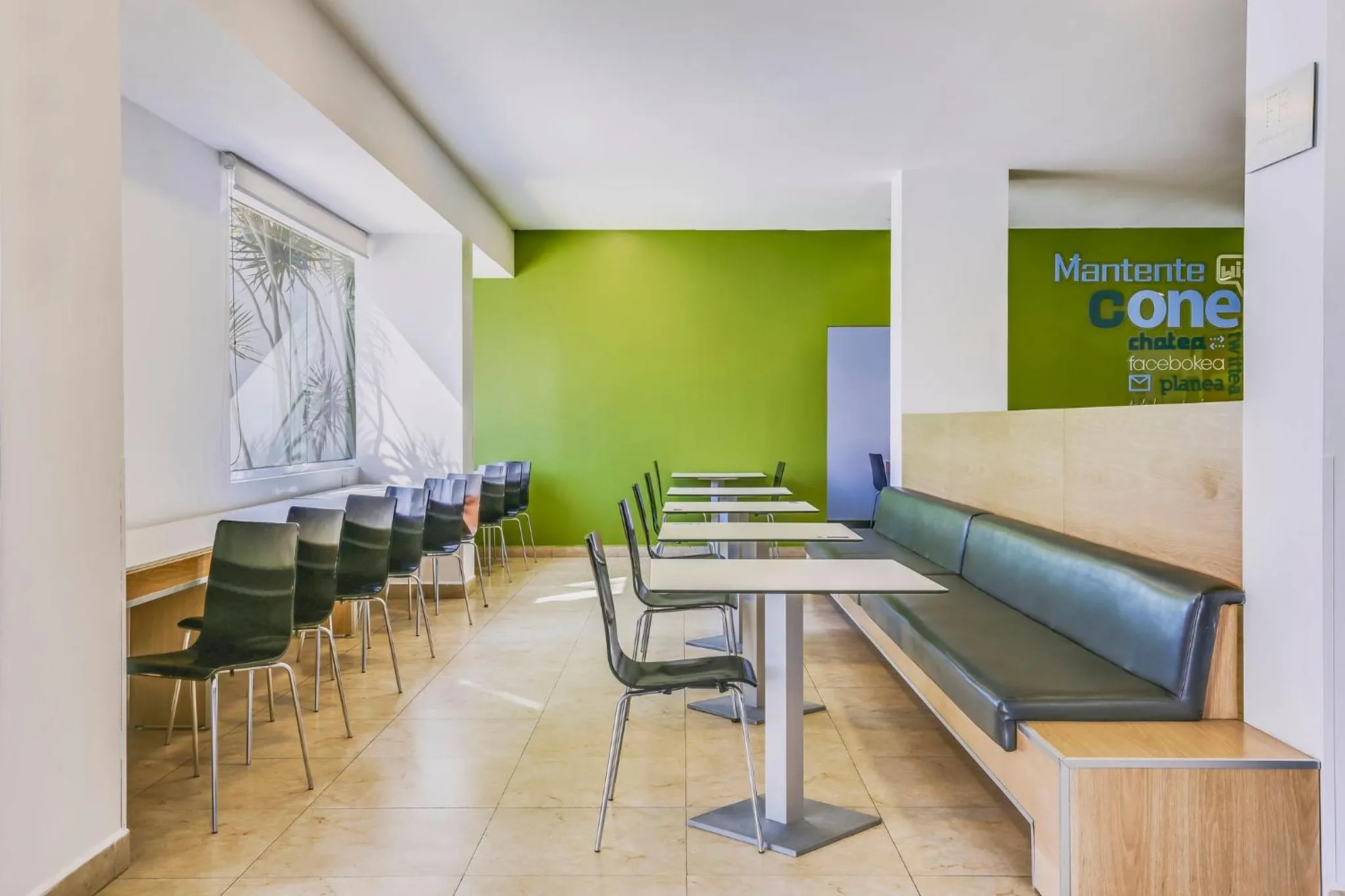 Lobby or reception in One Leon Poliforum