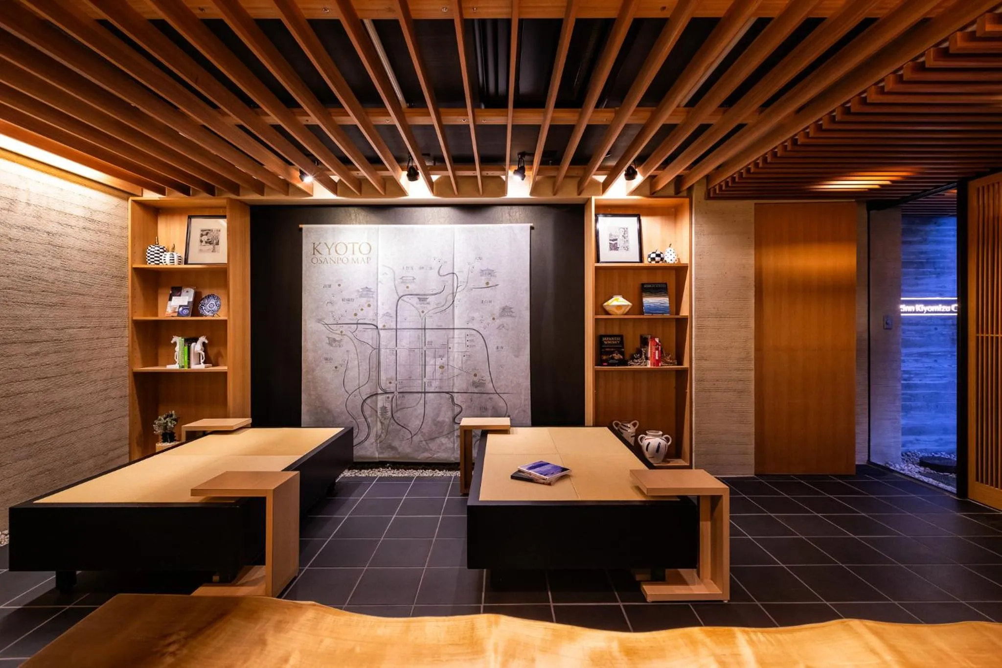 Lobby or reception in Rinn Kiyomizu Gion