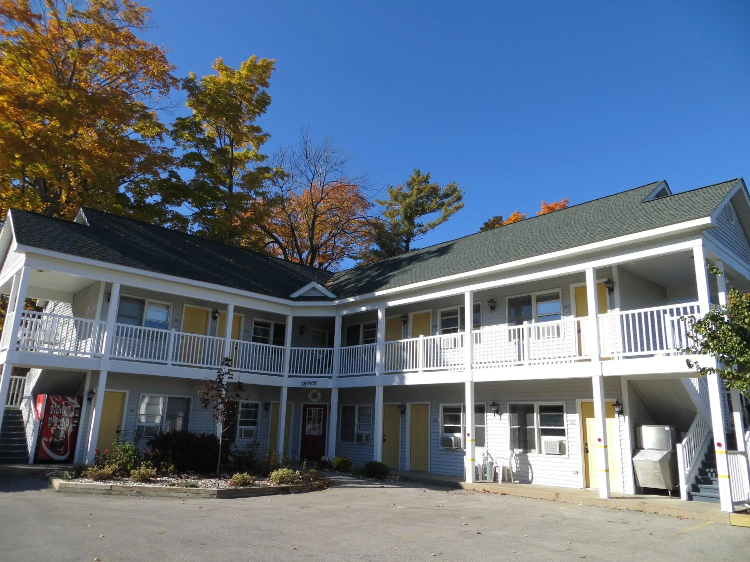 Property building in Empire Lakeshore Inn
