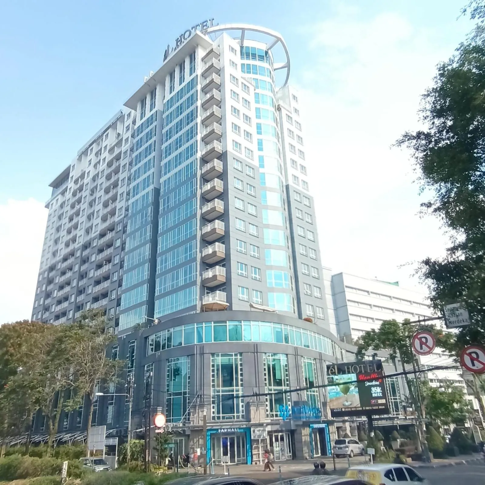 eL Royale Apartment by Faris Property