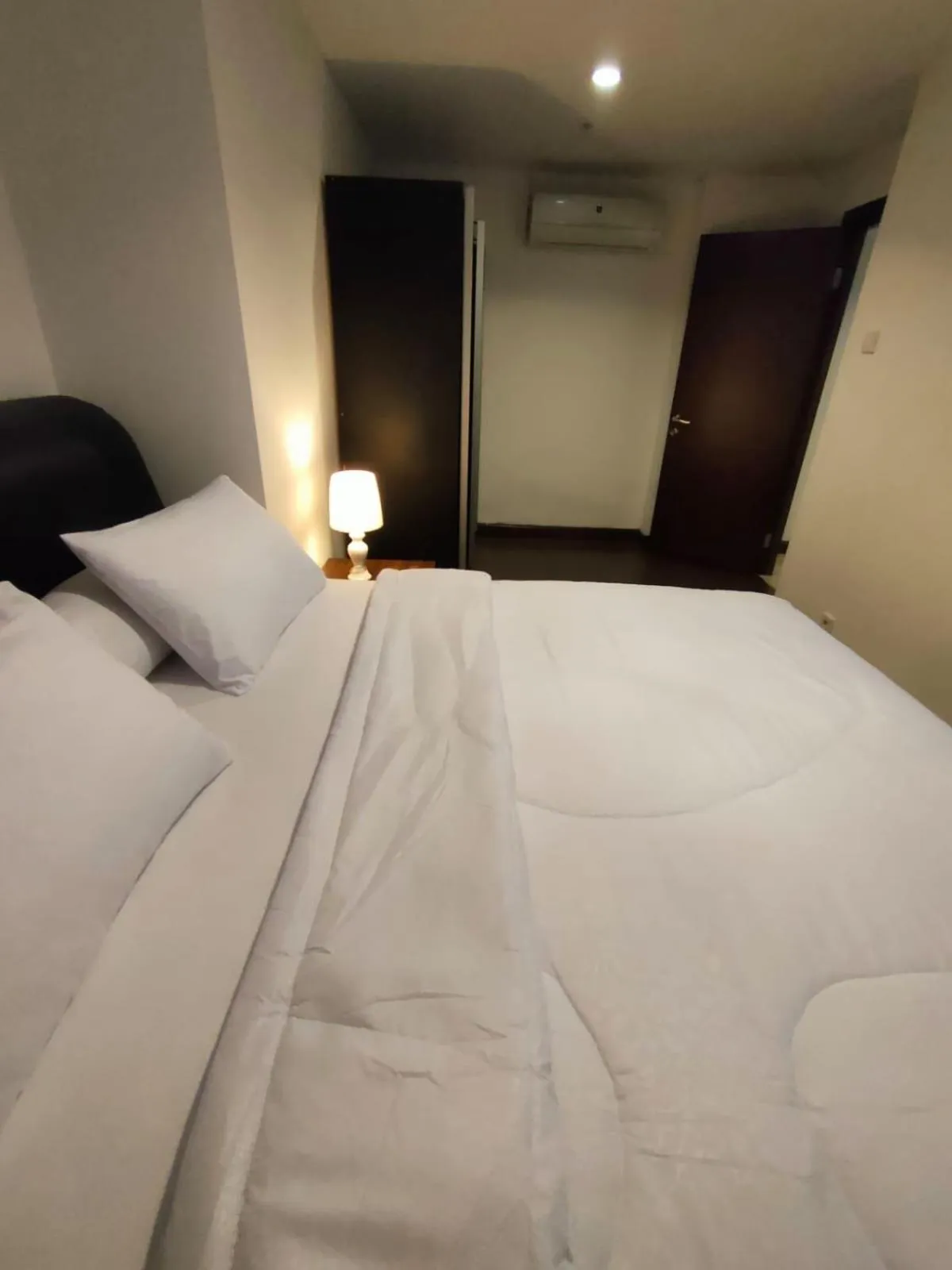 Bed in eL Royale Apartment by Faris Property