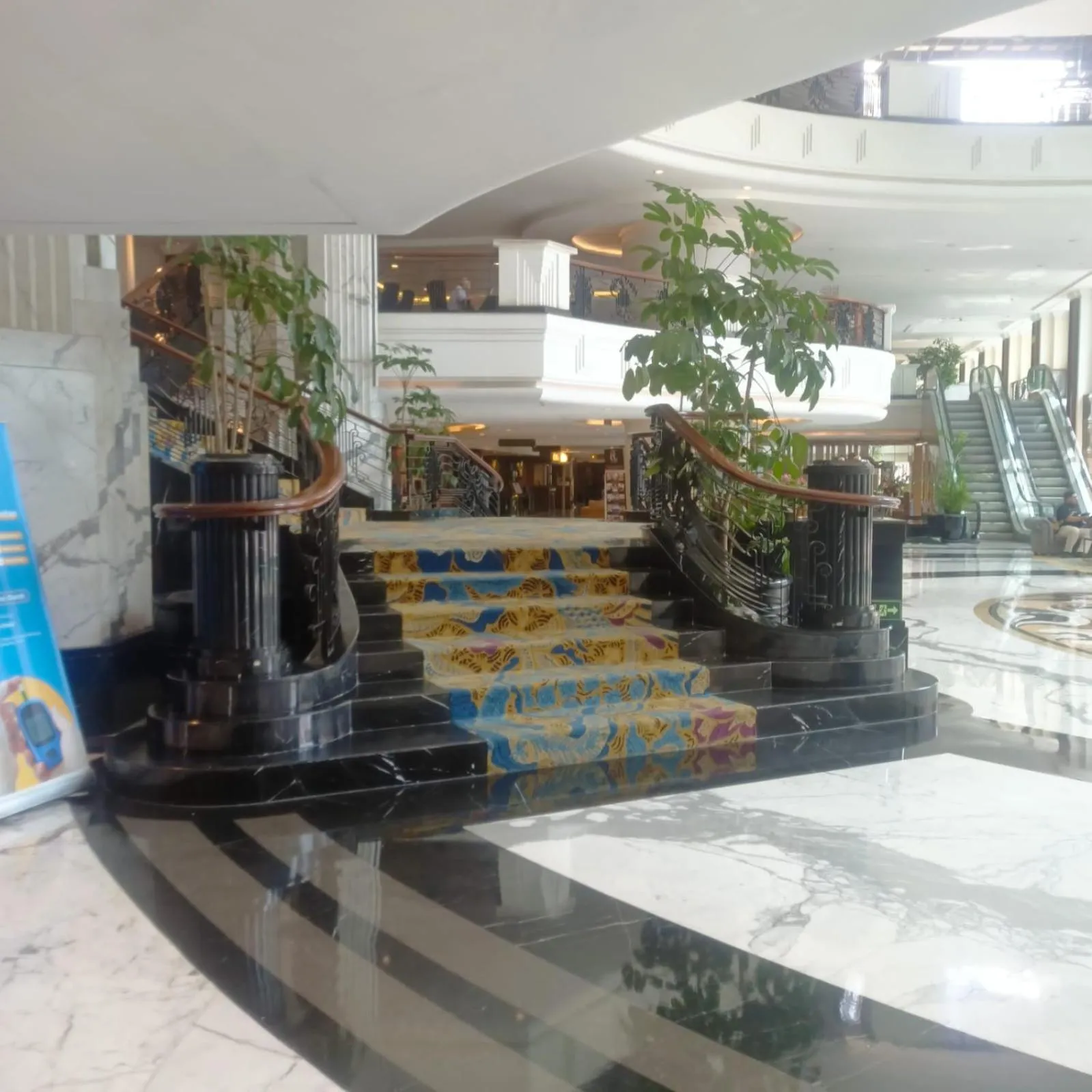 eL Royale Apartment by Faris Property