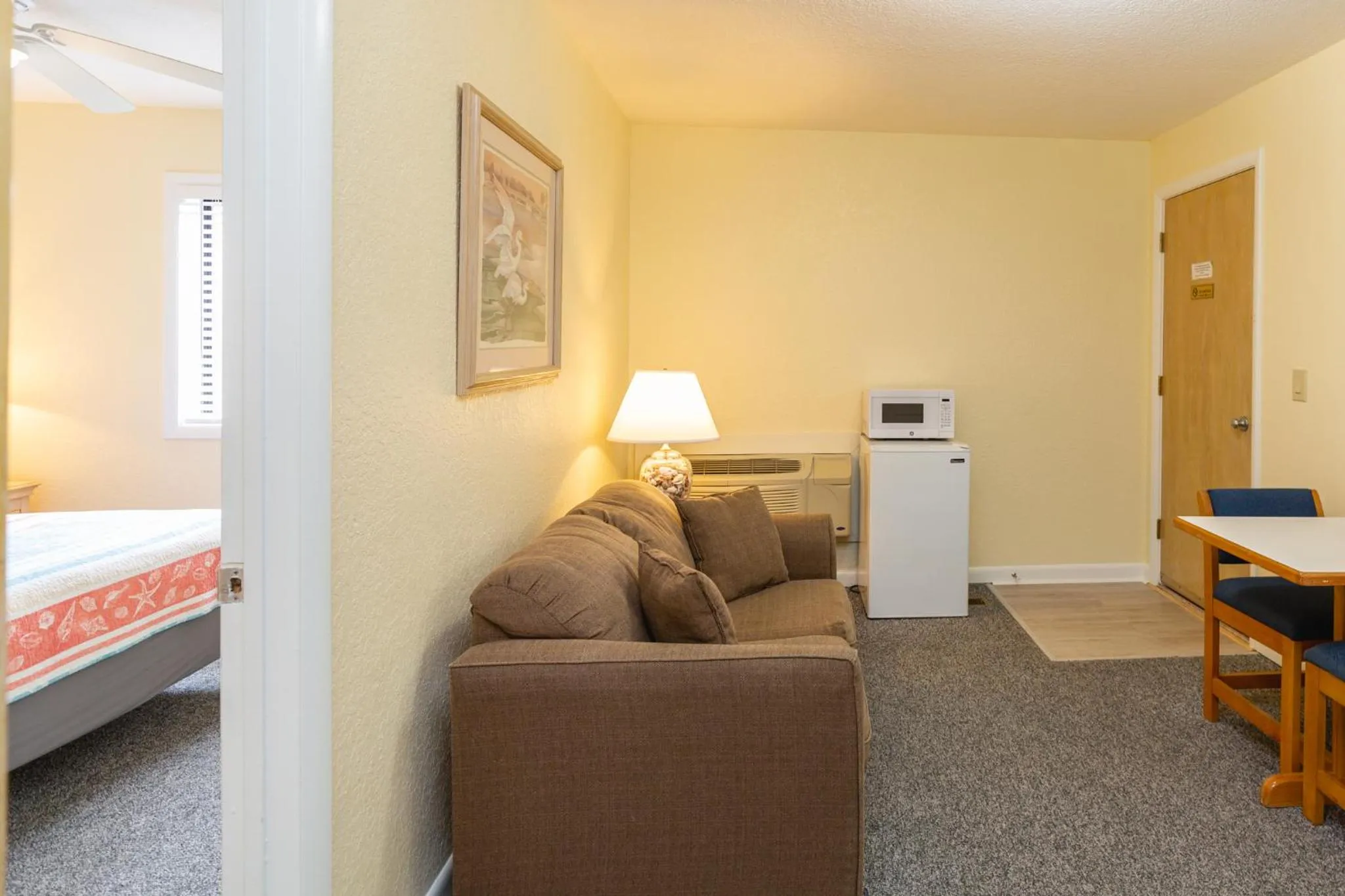 Bed in Sea Scape Beach and Golf Villas