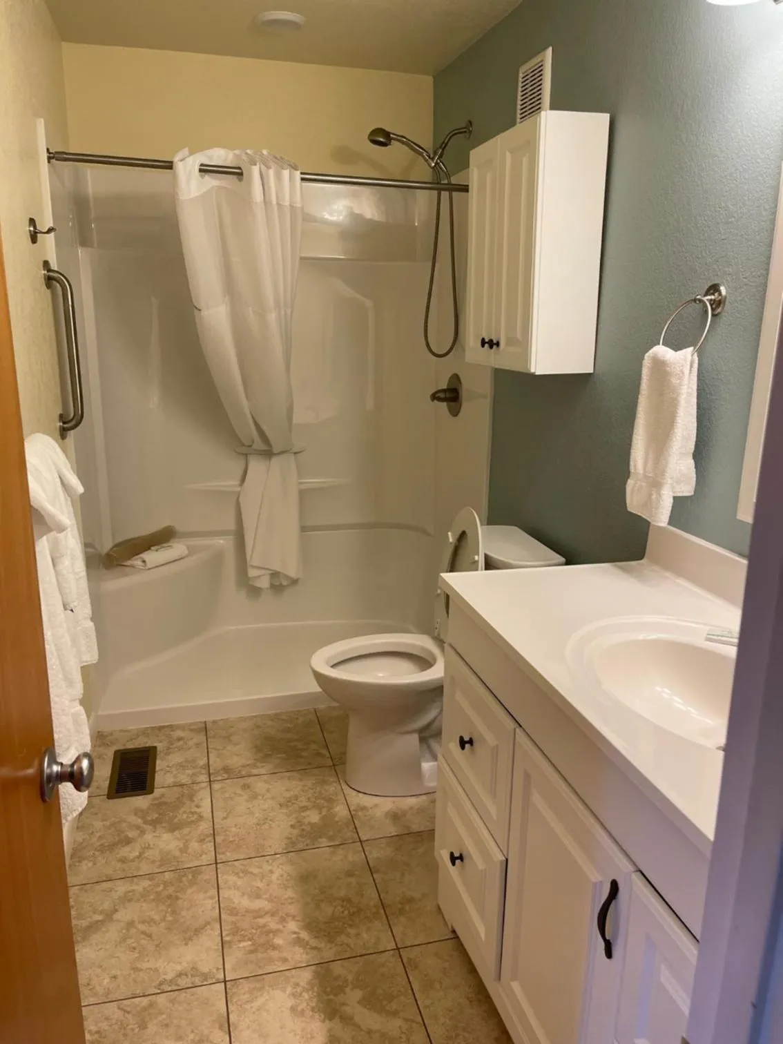 Bathroom in Sea Scape Beach and Golf Villas