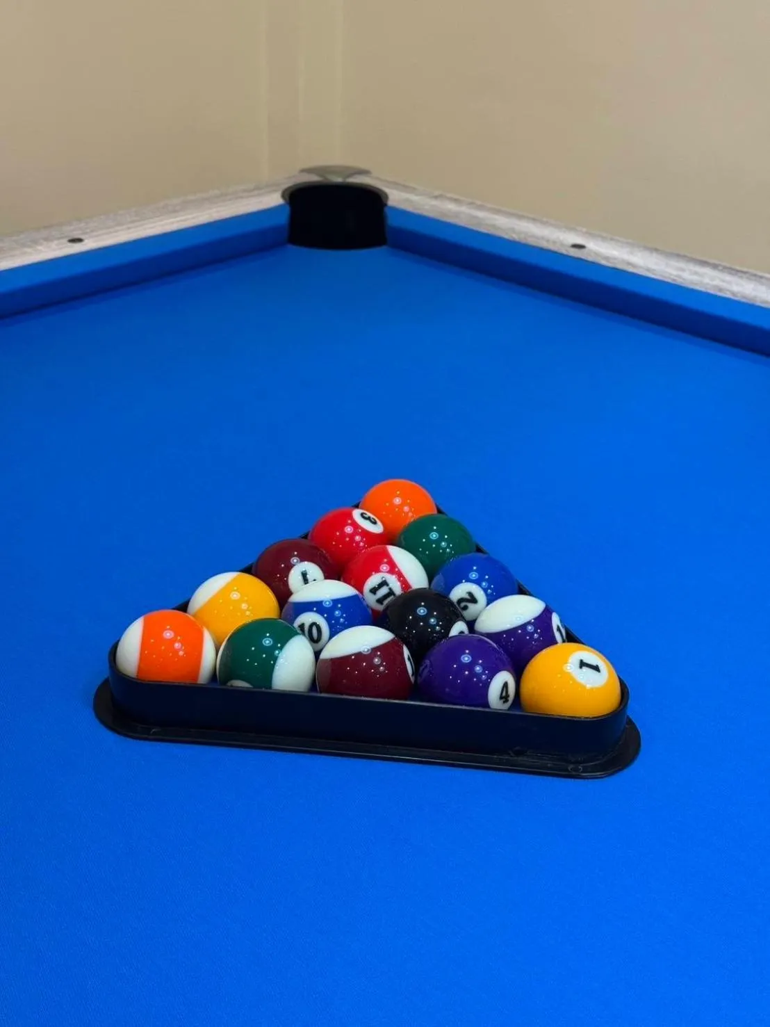 Billiard in Luna Hut Resort