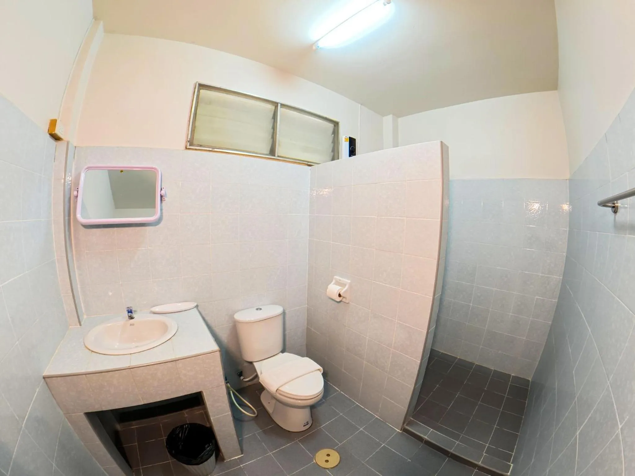 Bathroom in Luna Hut Resort