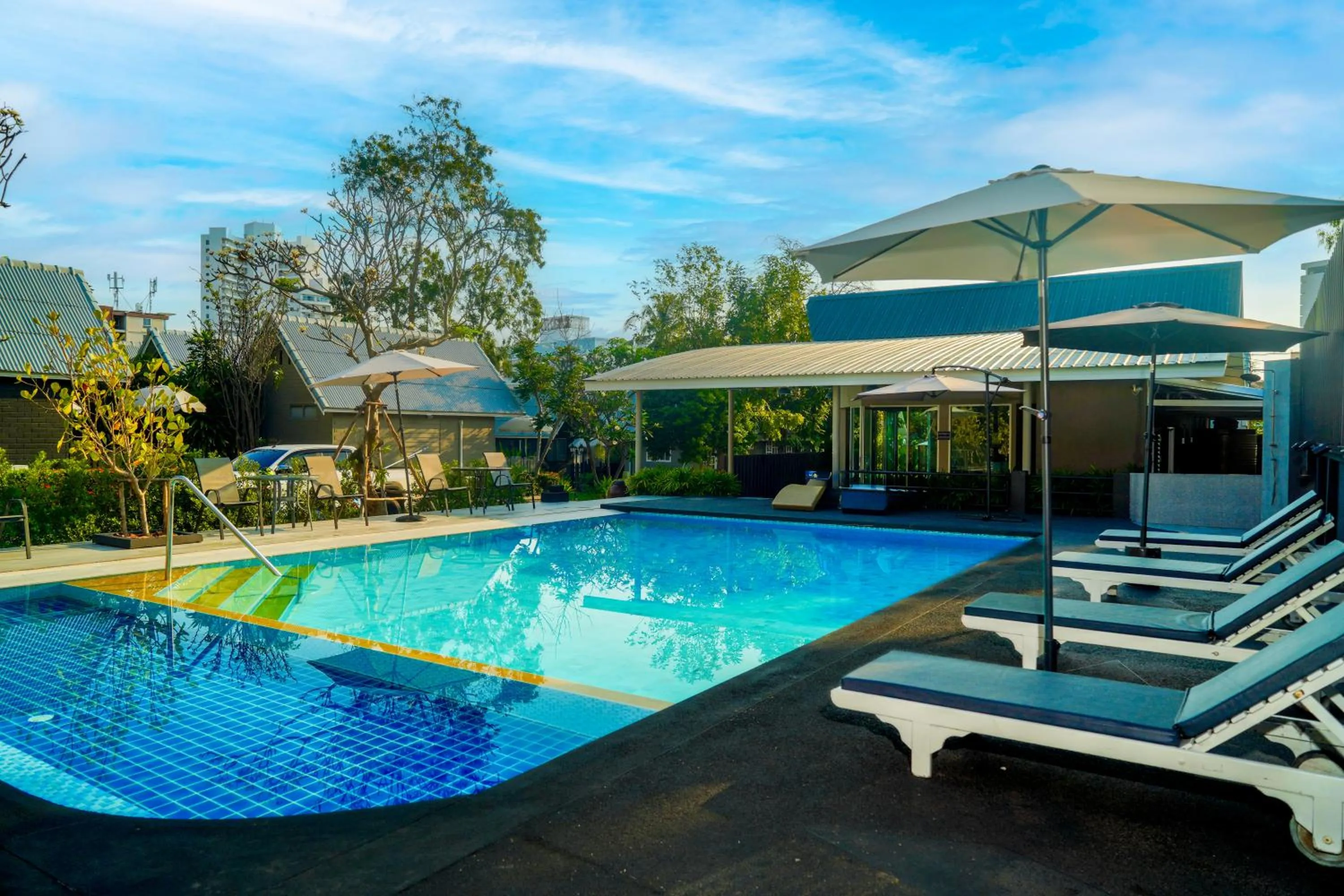 Day in Luna Hut Resort