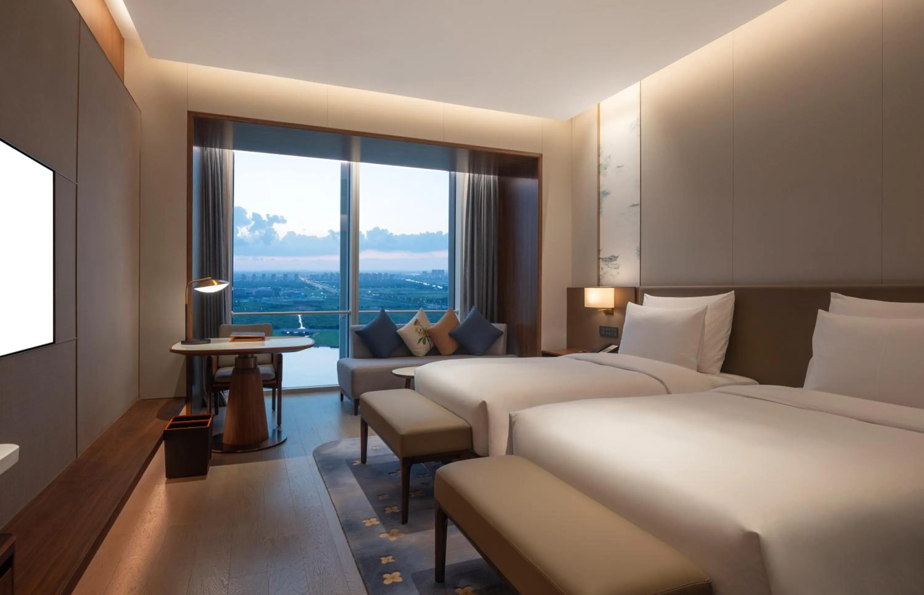 Bedroom, Bed in Suzhou International Conference Hotel