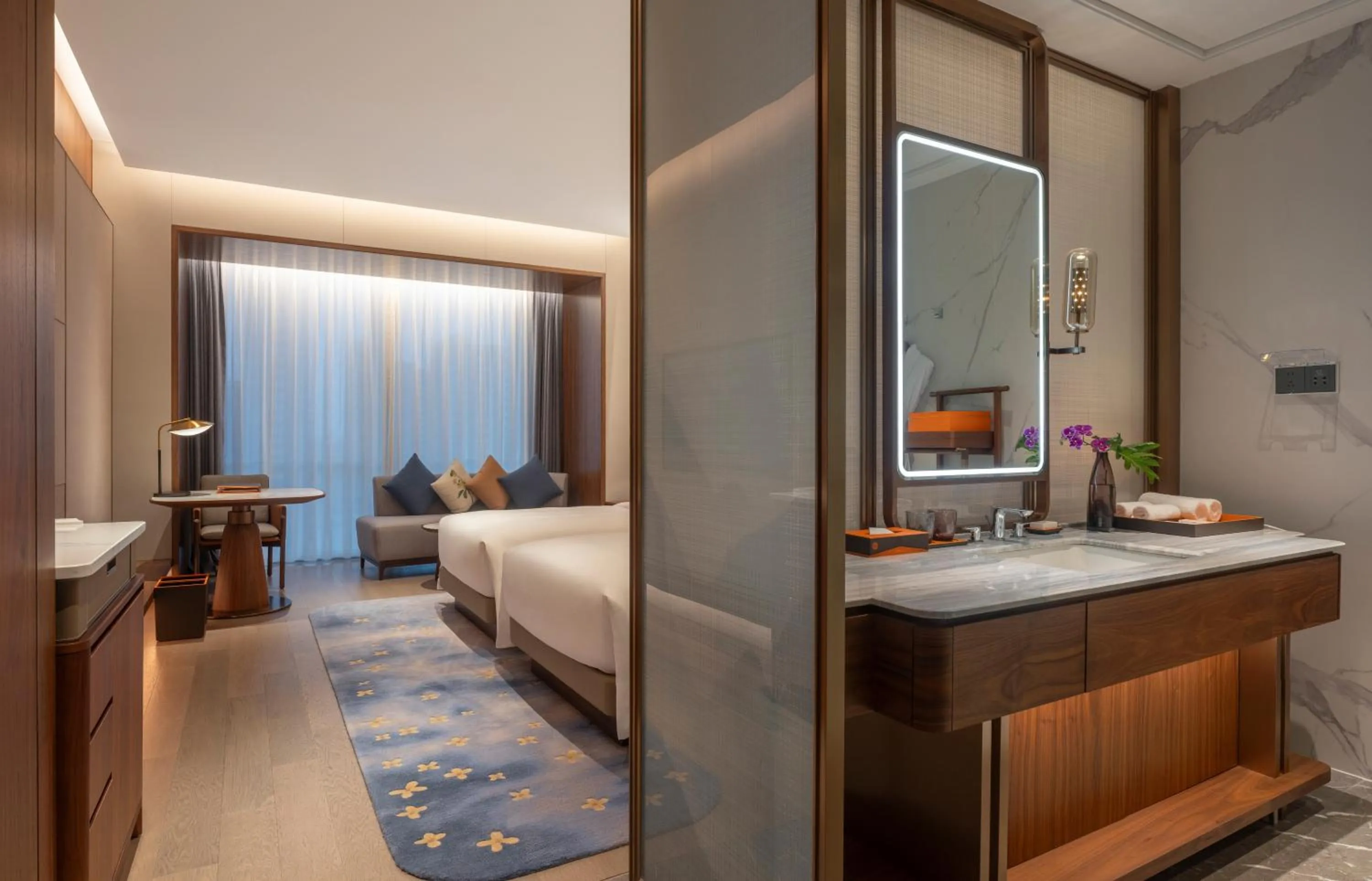 Bed in Suzhou International Conference Hotel