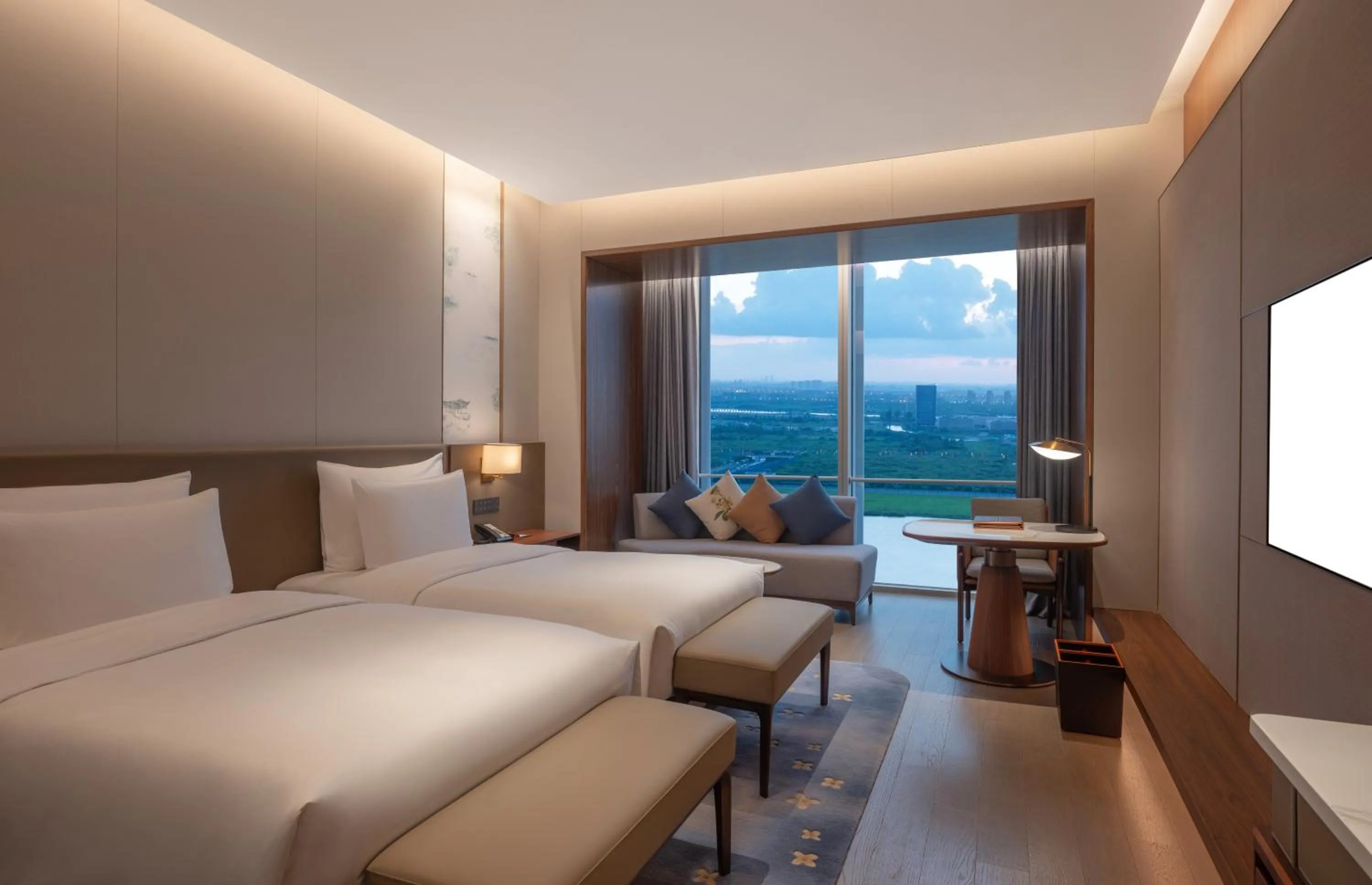 Living room, Bed in Suzhou International Conference Hotel