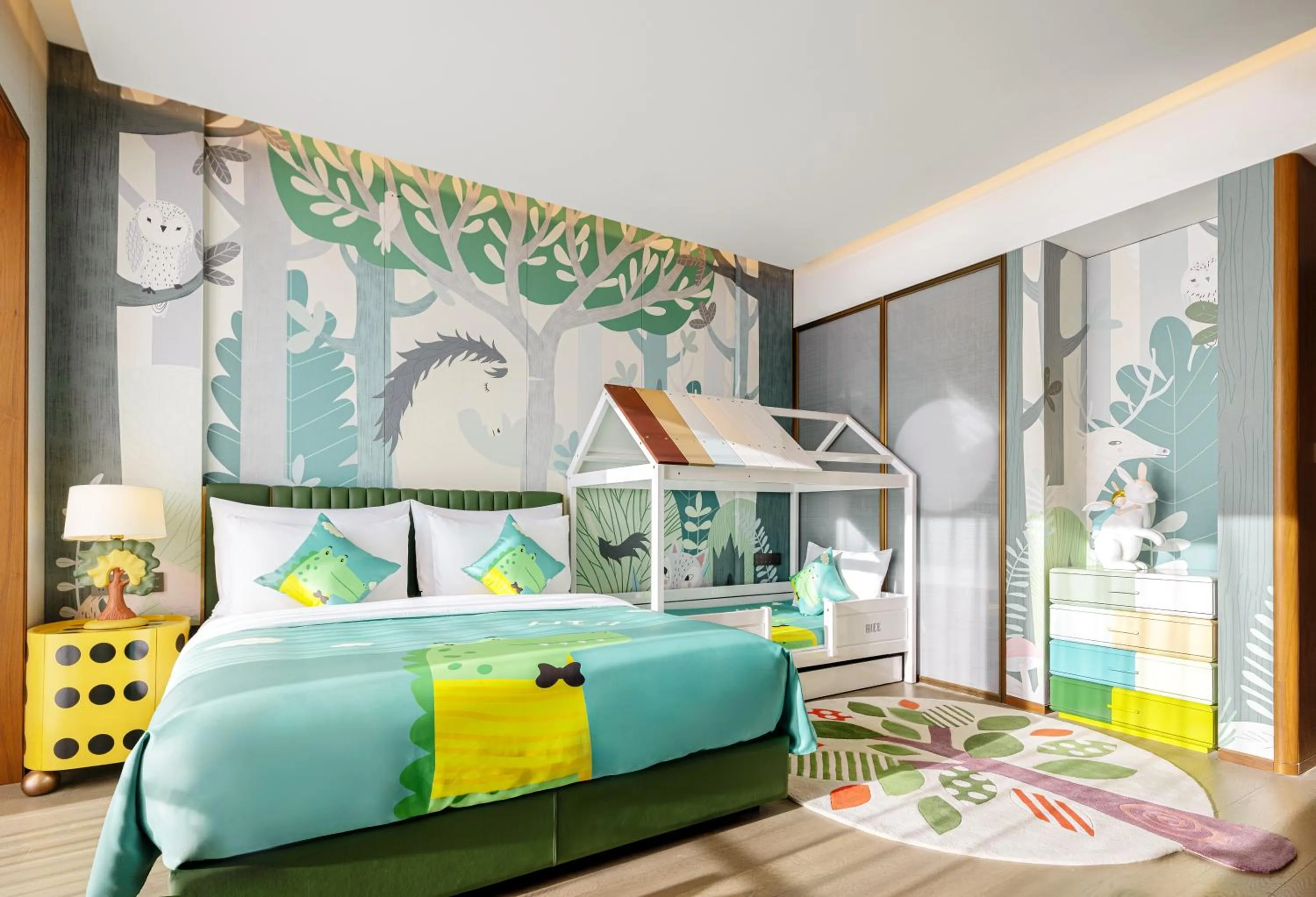 Bedroom, Bed in Suzhou International Conference Hotel