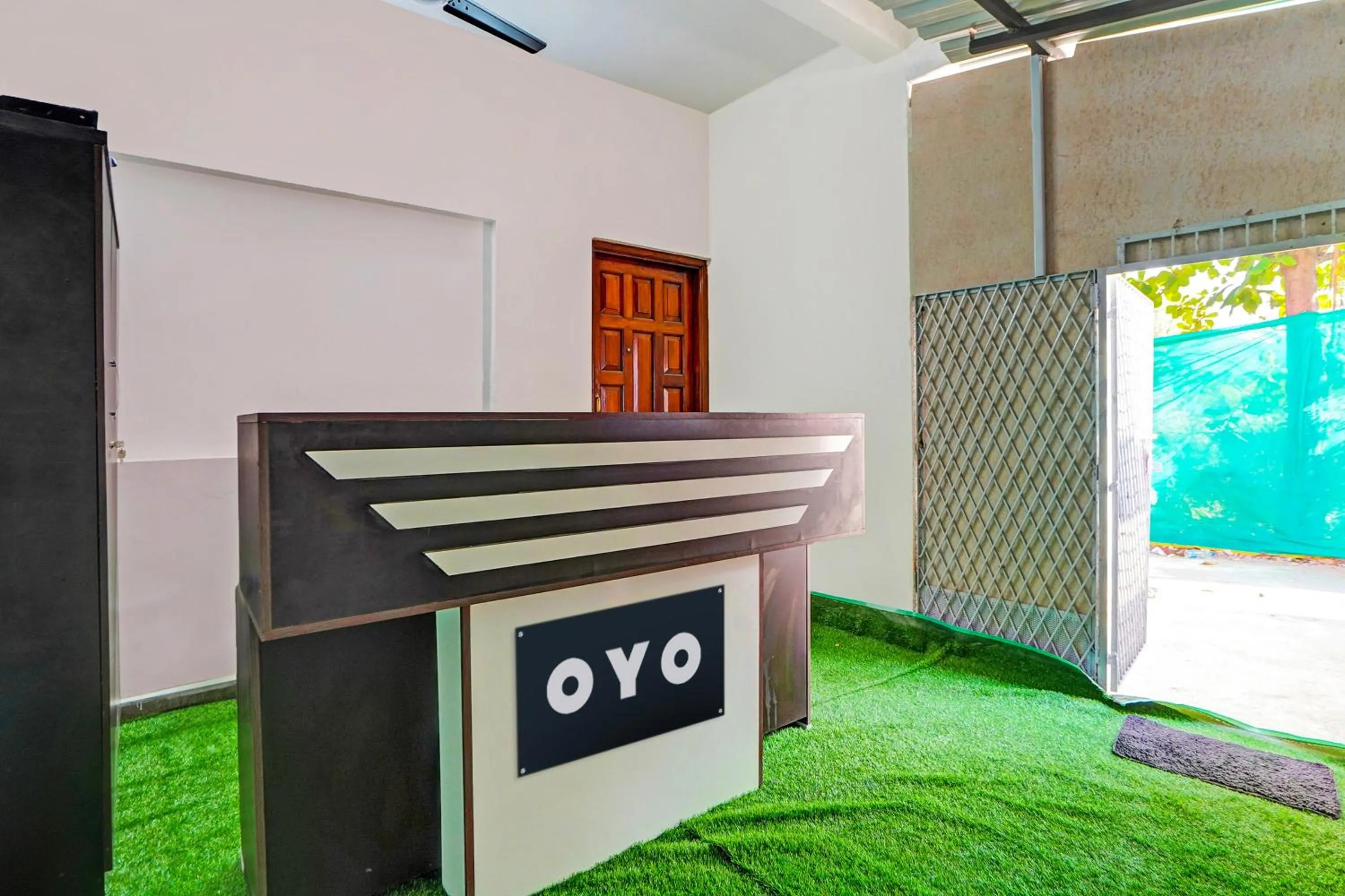 Lobby or reception in Hotel O Airport Imperial