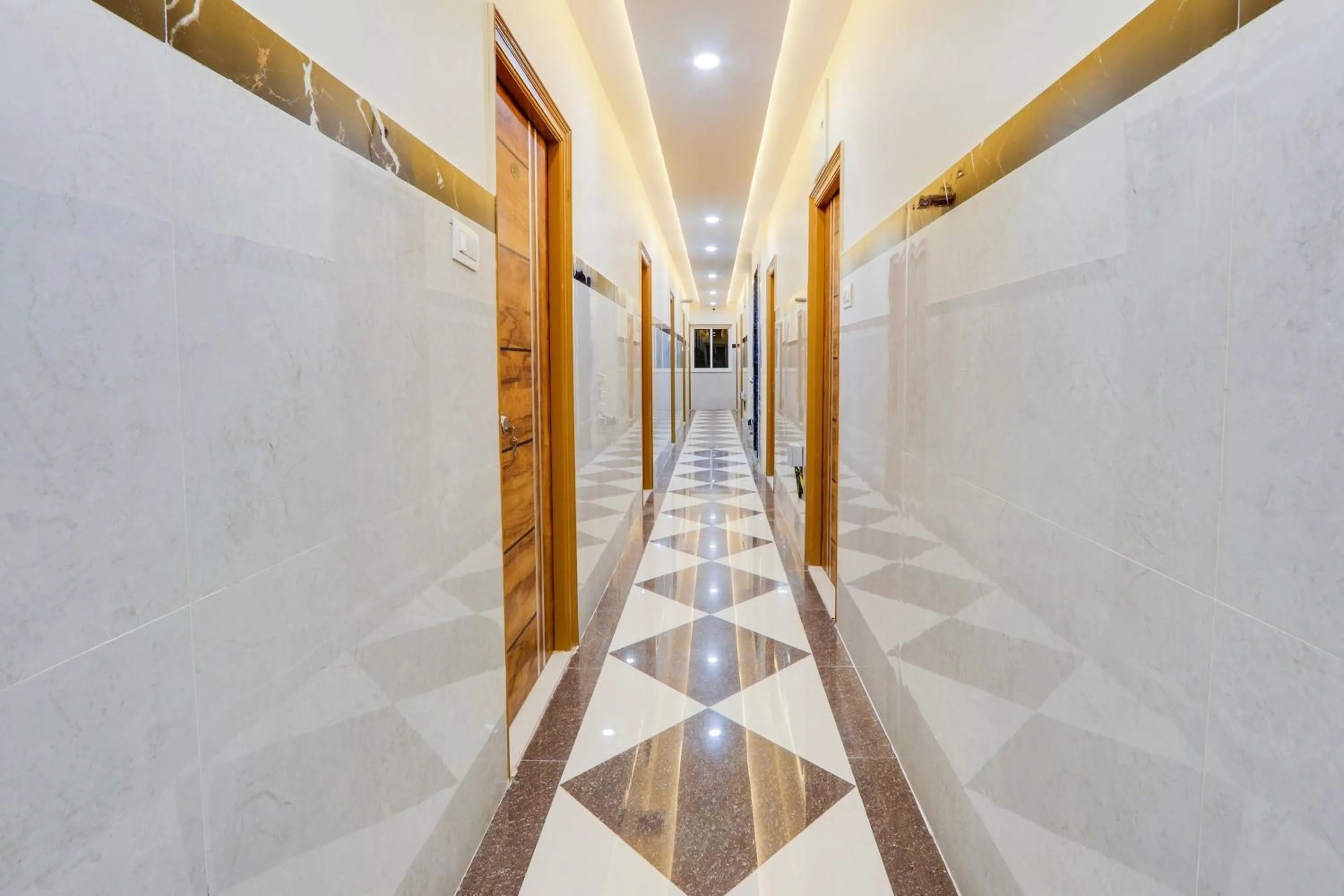 Lobby or reception in Super Townhouse Gachibowli Near Sky View