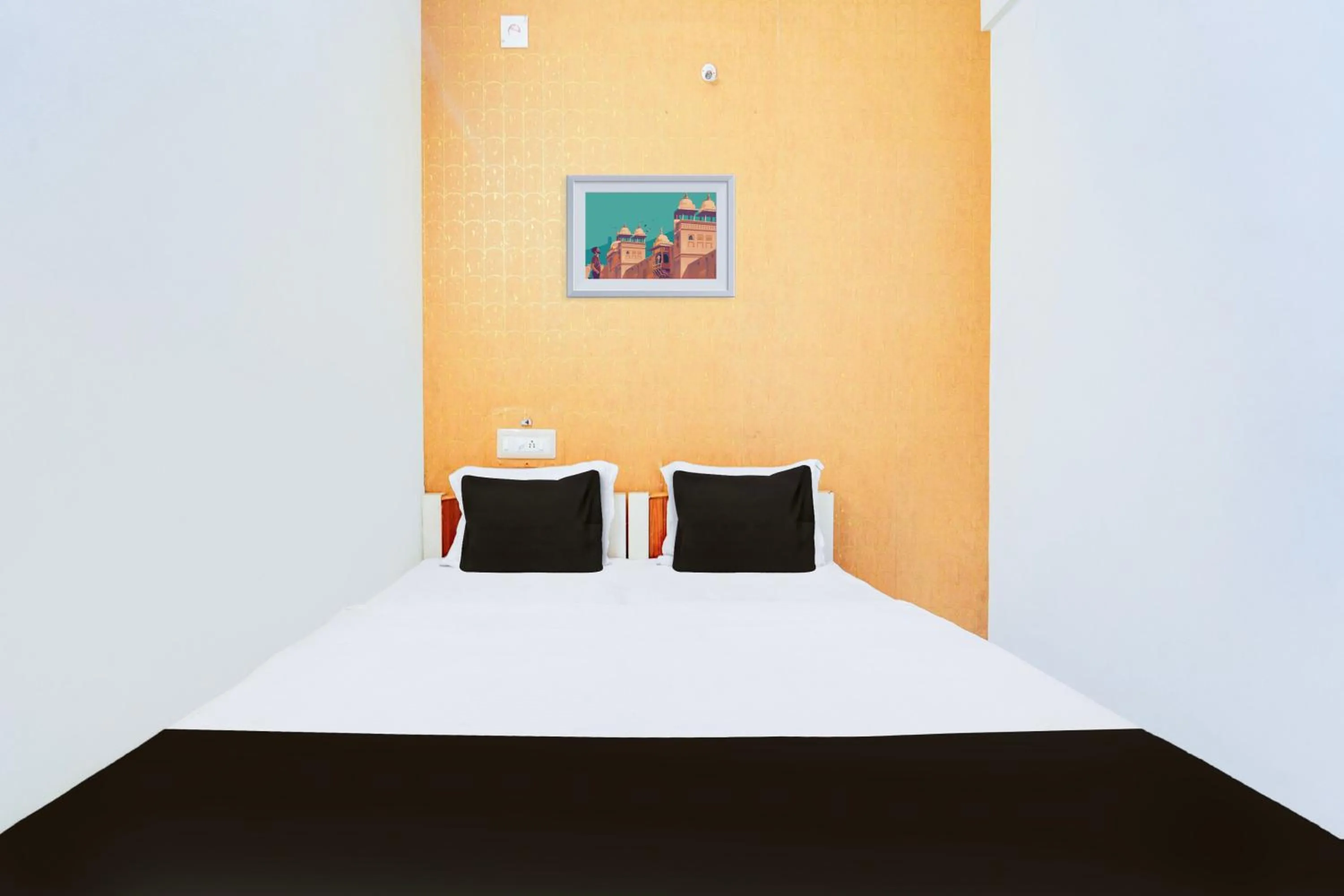 Bedroom, Bed in Hotel O Classic Grand Residency