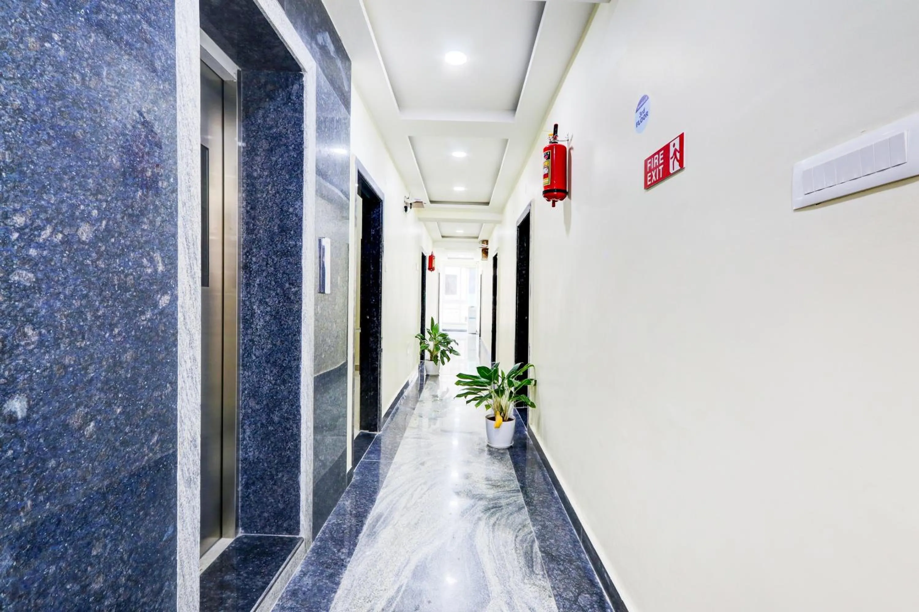 Lobby or reception in Townhouse Nirvana Elite