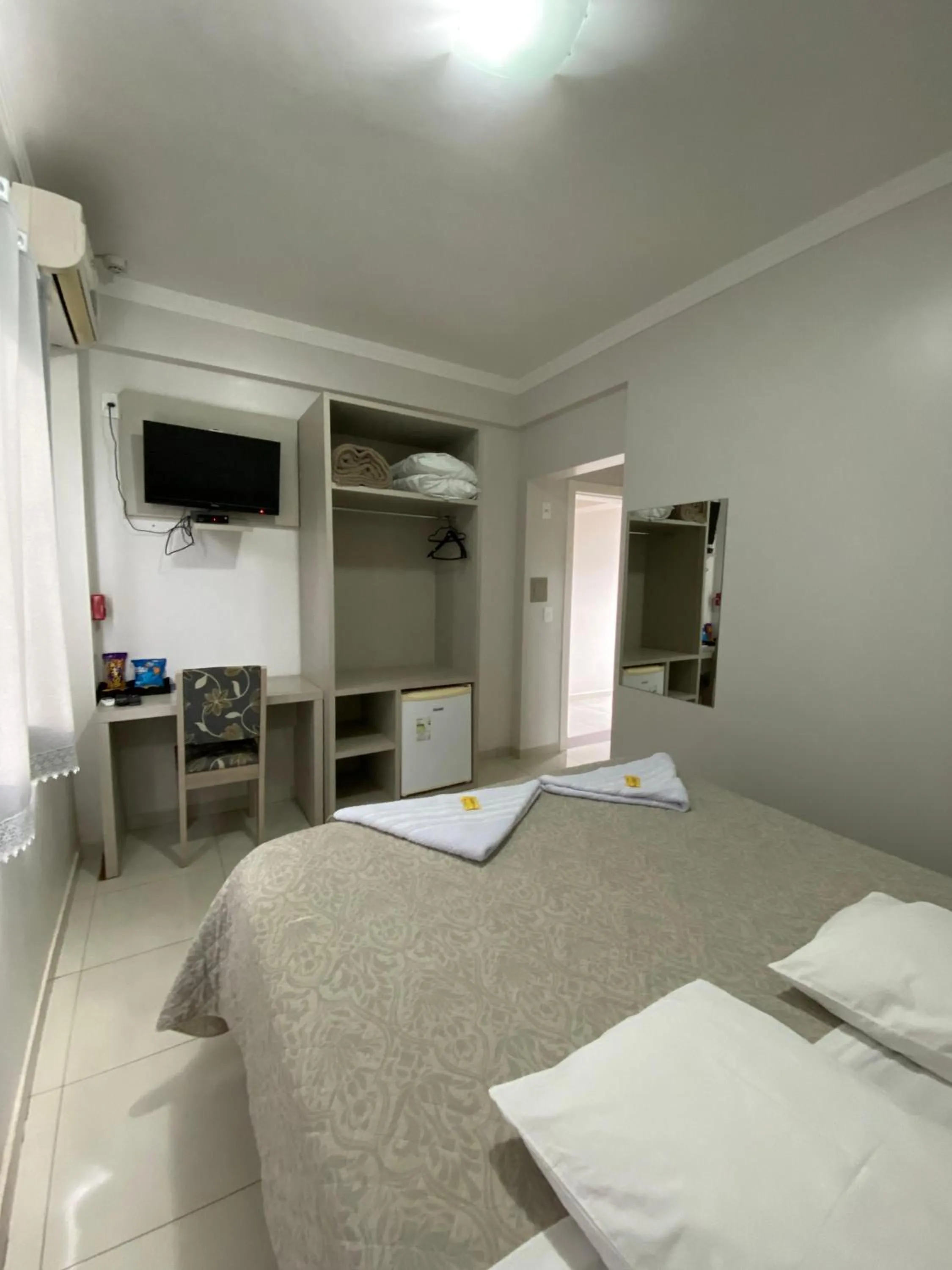 Bedroom, Bed in North Hotel - Aeroporto