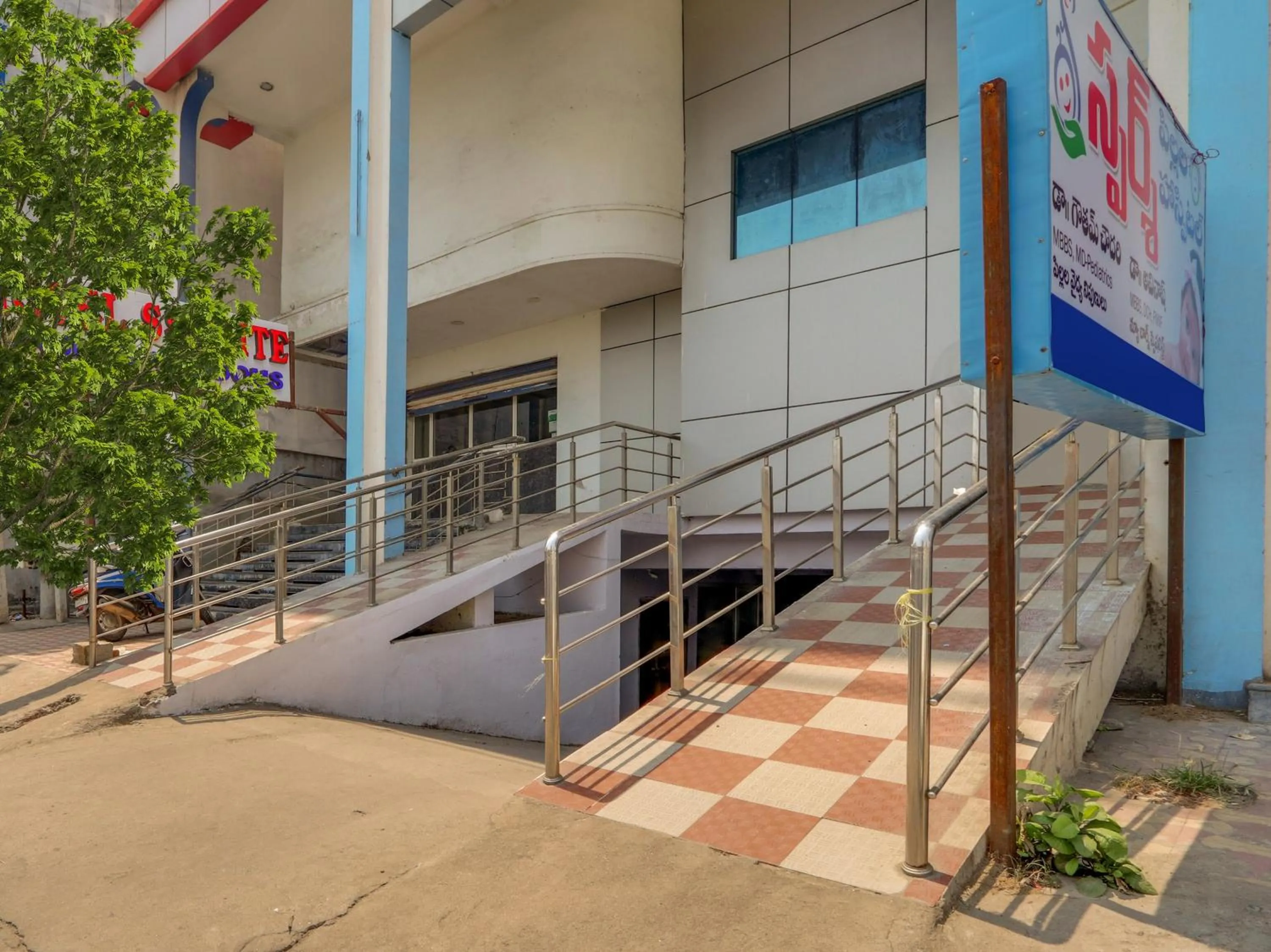 Facade/entrance in Super Hotel O SS ELITE