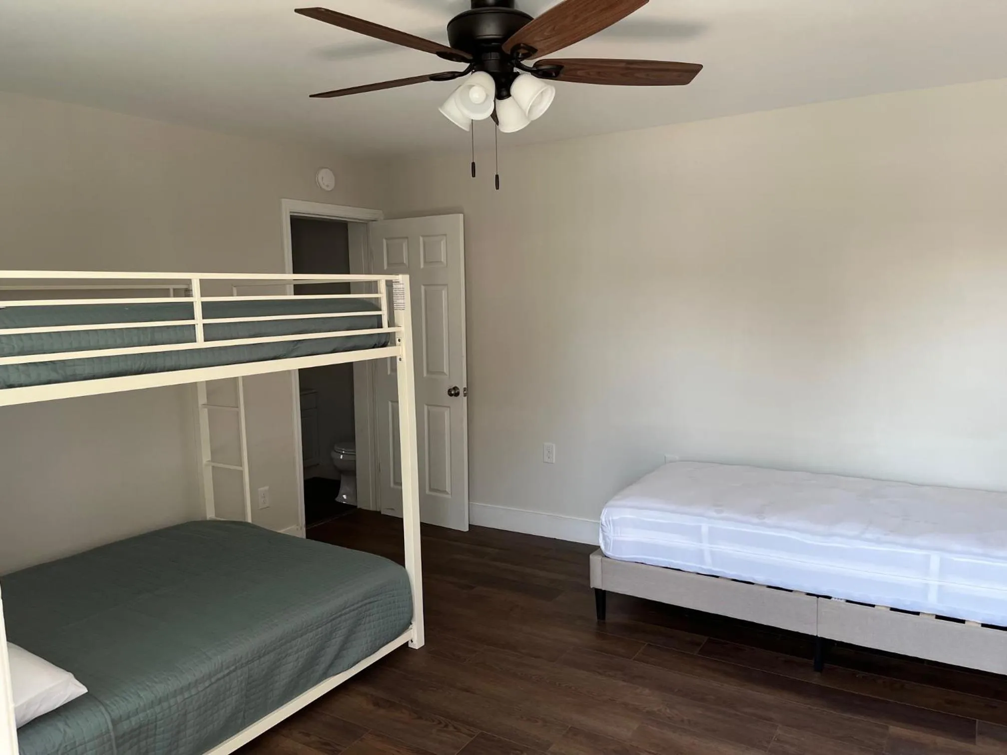 Bed in Brooklyn Beach Club