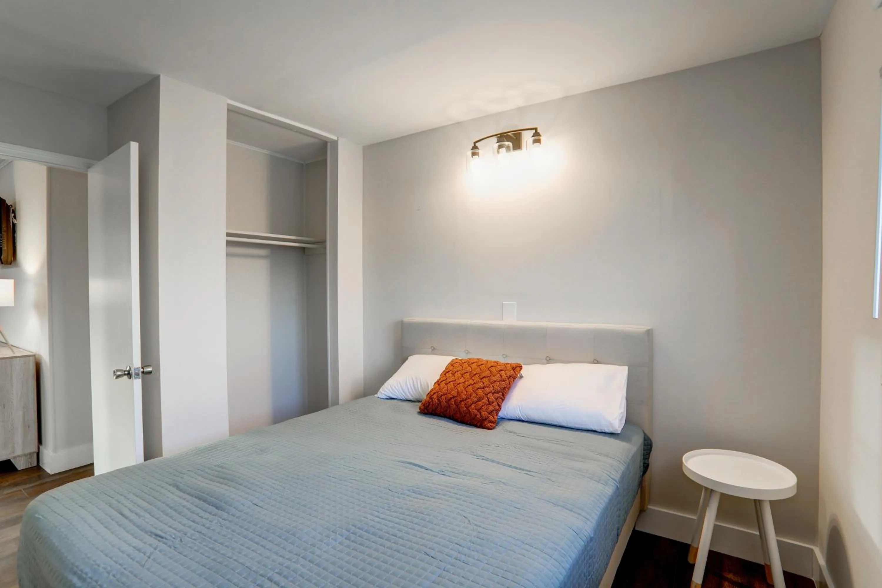 Bed in Brooklyn Beach Club